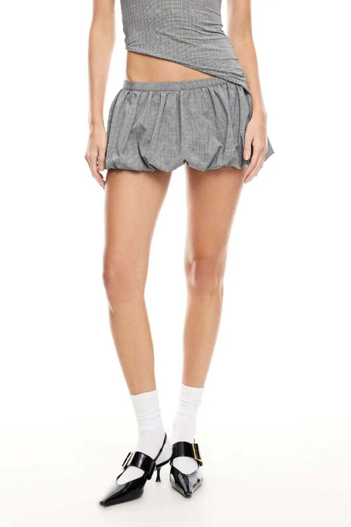 American Rag Cie Un Tutu Mini Skort - Şık ve Konforlu Bubble Skort ile Tarzınızı Yükseltin