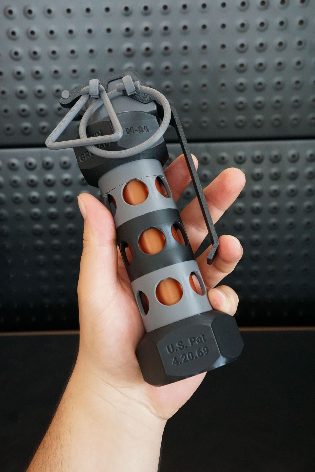 EL YAPIMI 3D Oyuncak EL BOMBASI / FLASH BOMBA