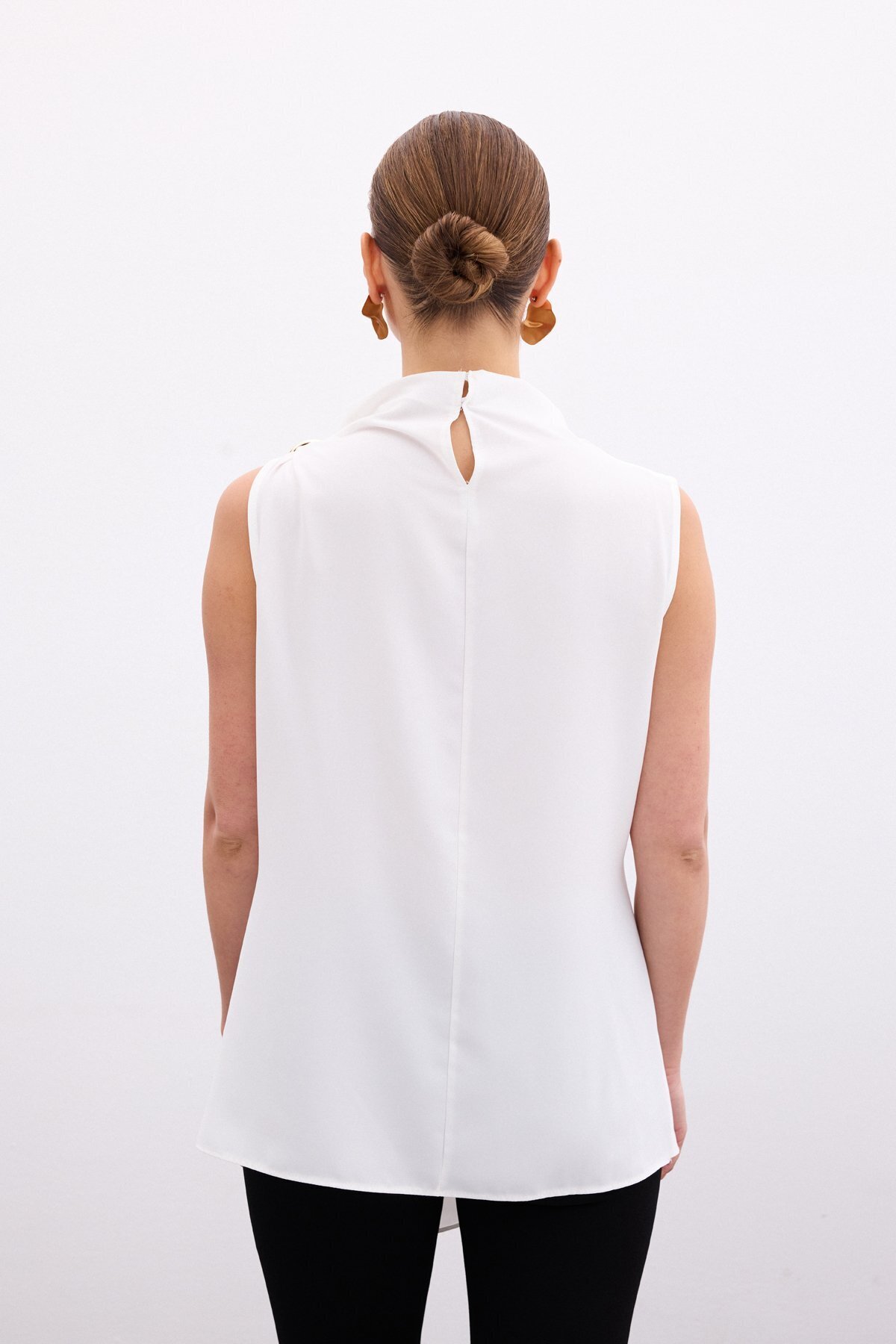 Sateen-Μπλούζα Ecru One Shoulder Αξεσουάρ 7