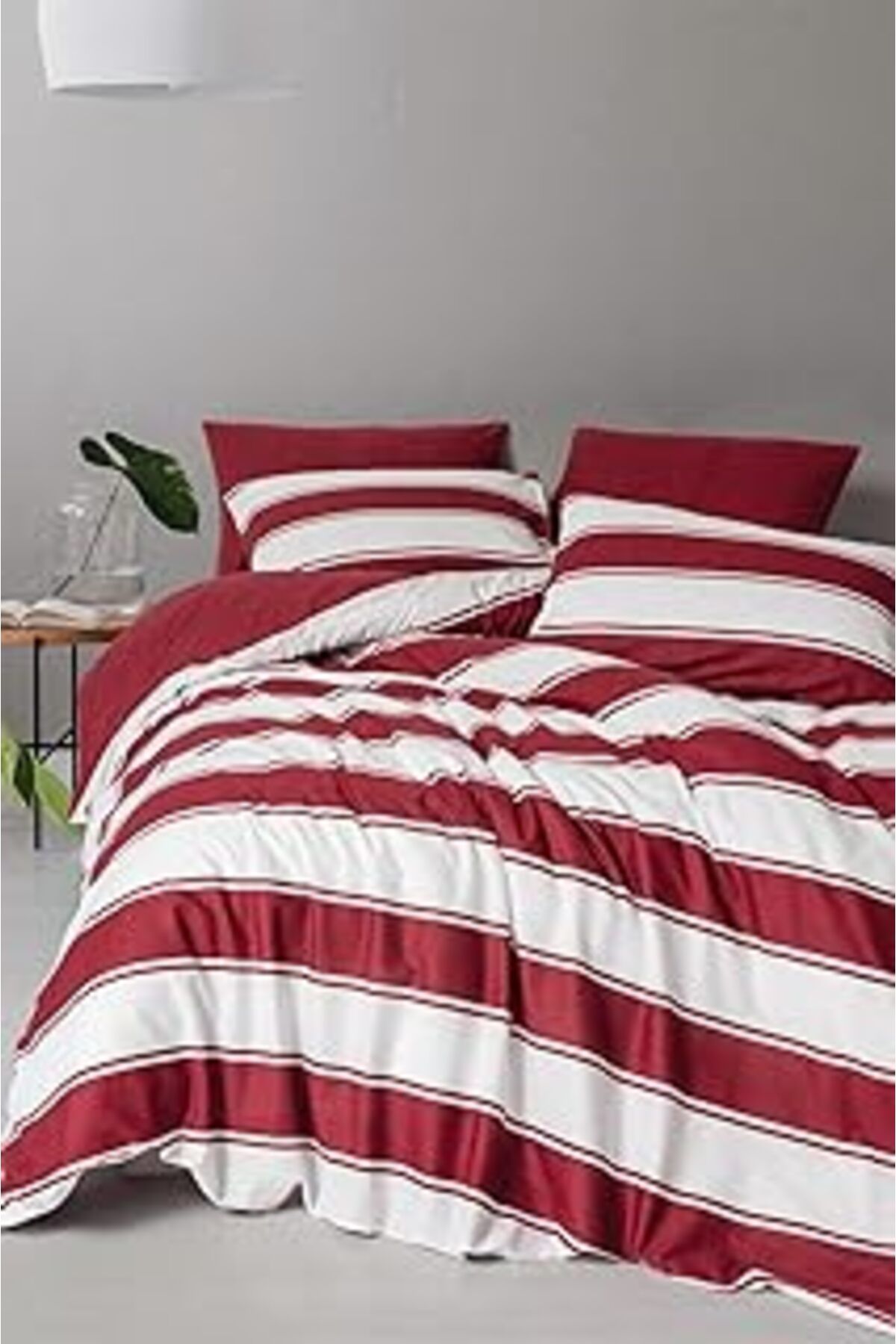 Qedii Cozy Home Festive Çift Kişilik Lastikli Çarşaflı Nevresim Takımı Jolly Kırmızı