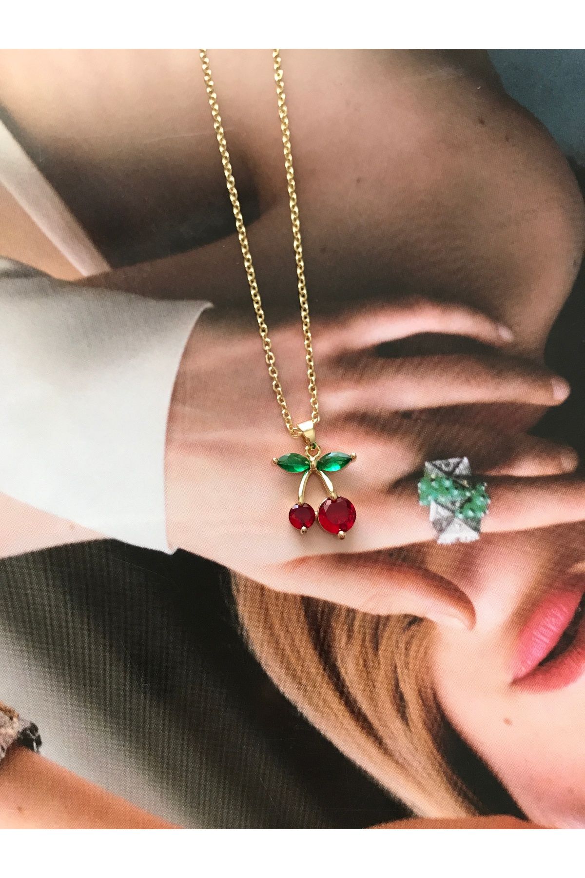 XUPİNGS JEWELRY Kiraz Figürlü Zarif 14 Ayar Rengi Xuping Kolye