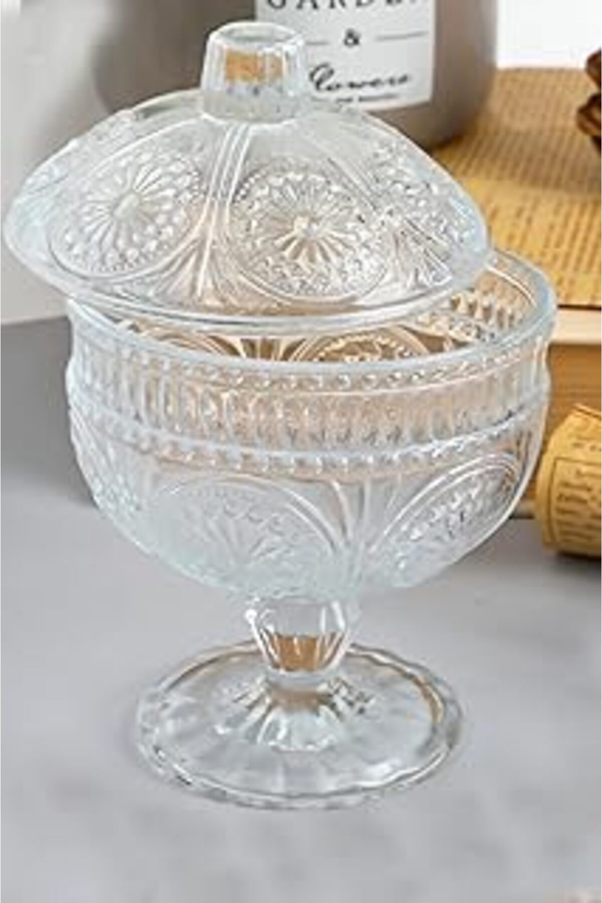 Mu Art Ahşap Rotanev Ayaklı Kapaklı Kristal Cam Modern Lüks Kurabiyelik & Şekerlik & Drajelik 15 Cm