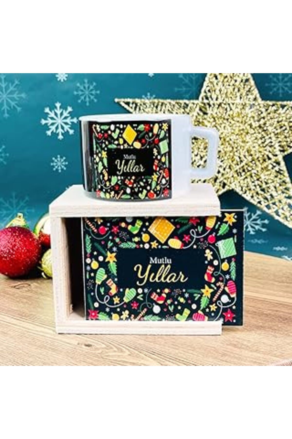 ASİTAN Giftmoda Mutlu Yıllar Yılbaşı Tasarımlı Kutulu Kupa