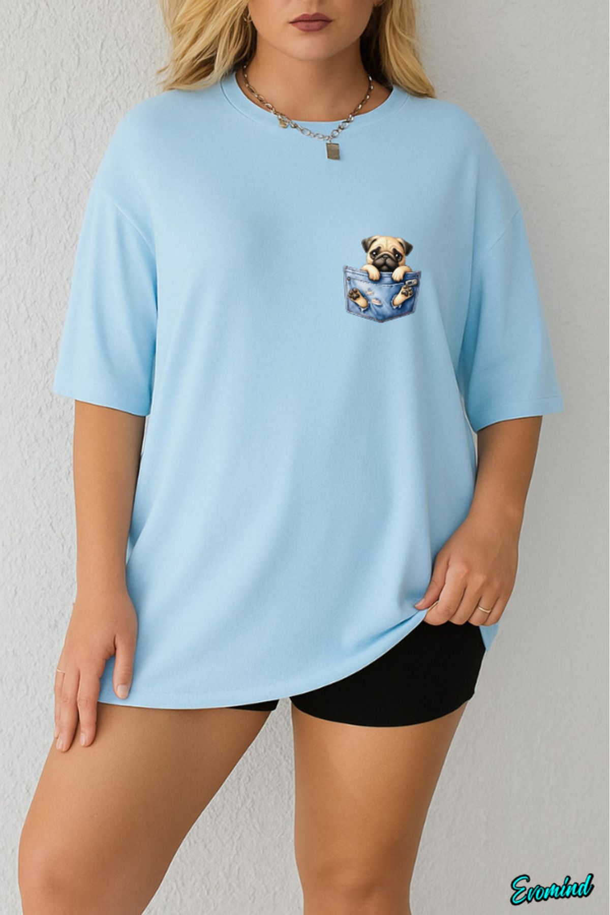 Evomind Büyük Beden Cepte Köpek Baskılı T-shirt