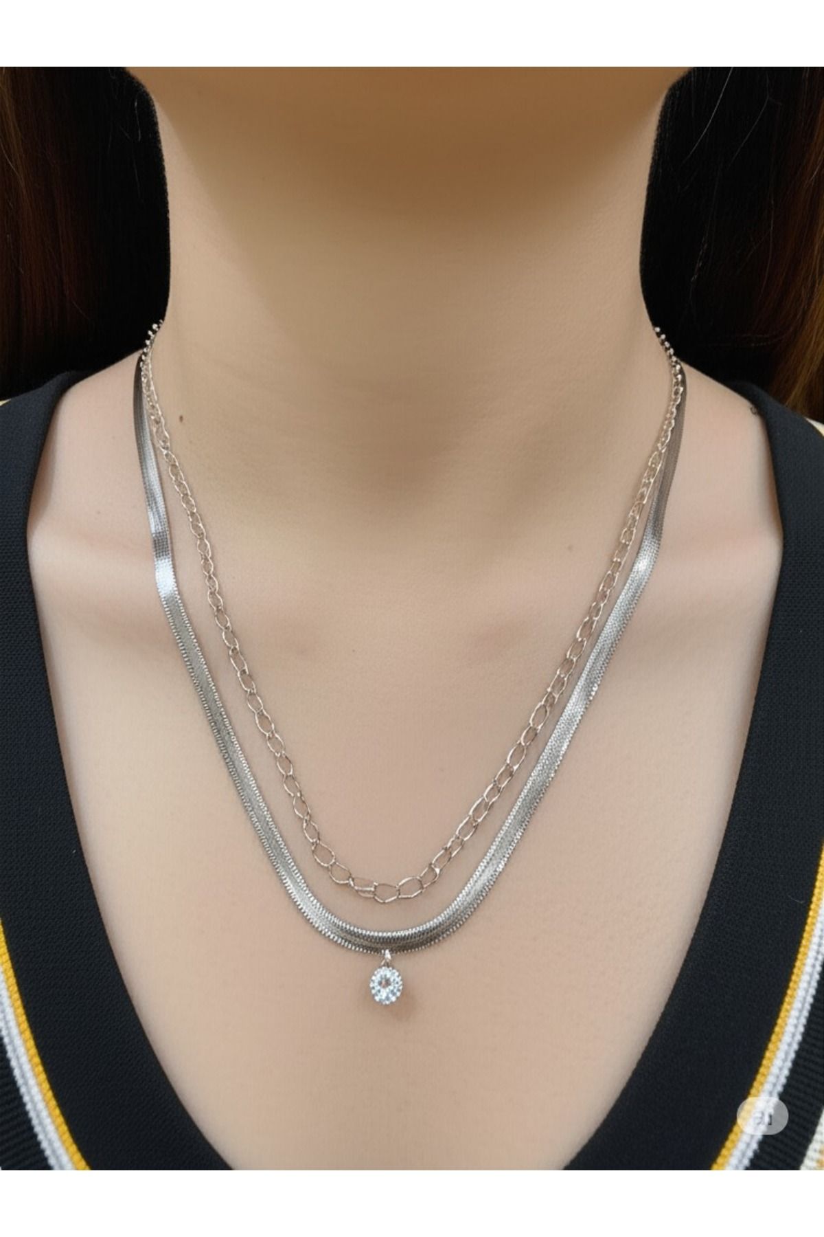 FAMEMUS ACCESSORY Modern Zincir Kadın Kolye - Taş Detaylı