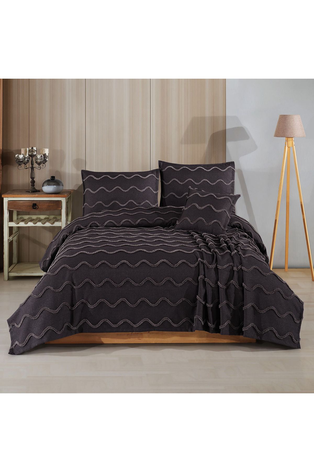 Lief Home Çift Kişilik Yatak Örtüsü Takımı 240x240 cm + 2 Yastık Kılıfı + 1 Kırlent Kılıfı