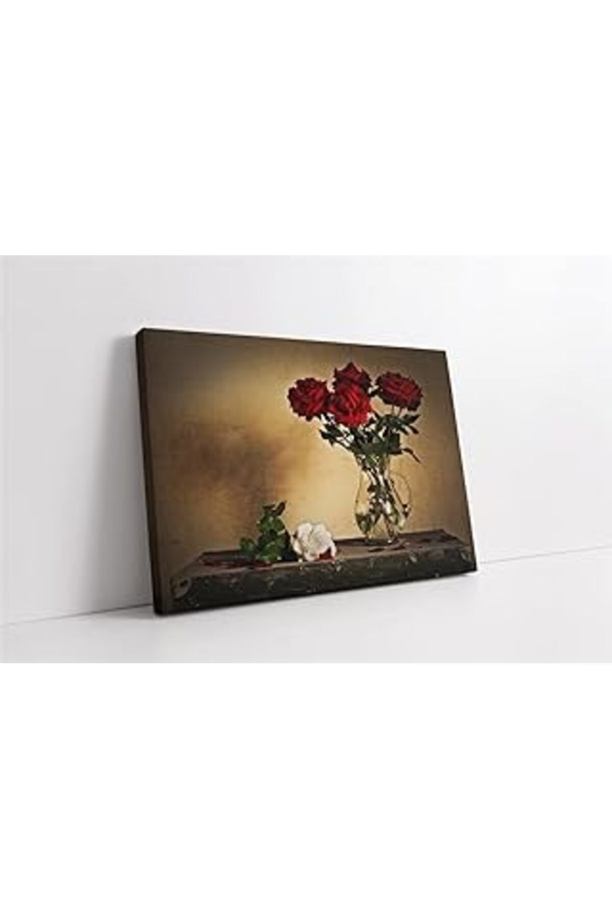 Pazarcan Tablosan Vazoda Kırmızı Çiçekler Kanvas Tablo 30X40 Cm Ka03113
