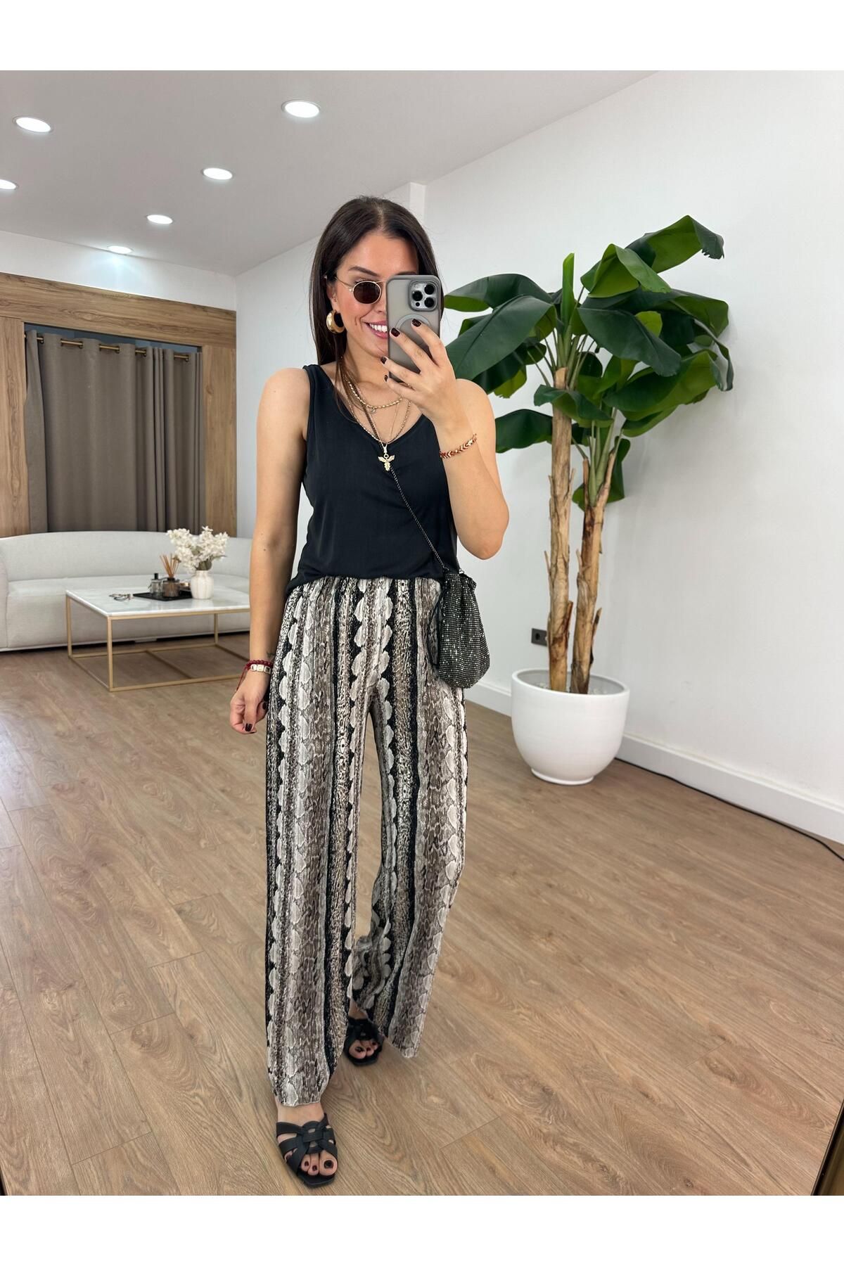 2she Yılan Desenli Beli Lastikli Tiril Pantolon
