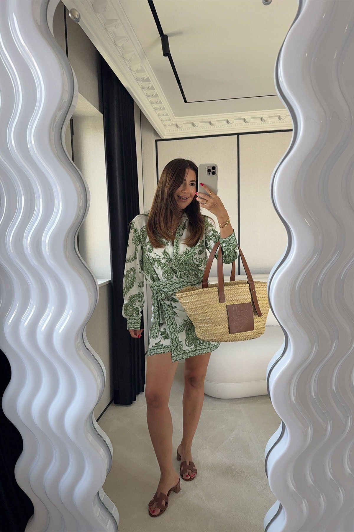 Özge Özgenç Çiçek Desenli Gömlek Etek Takım