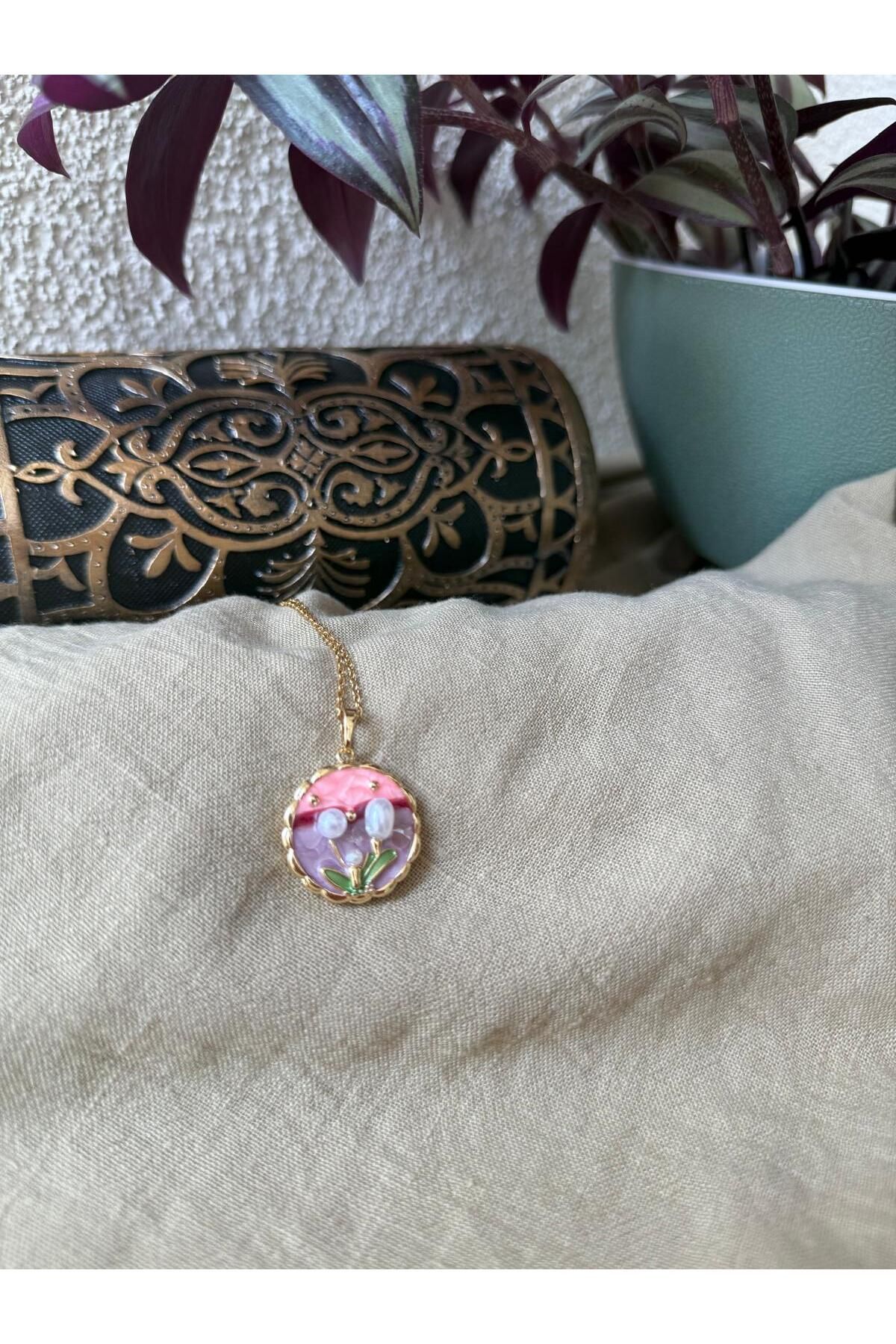 Taure Accessoires mineli çelik kolye