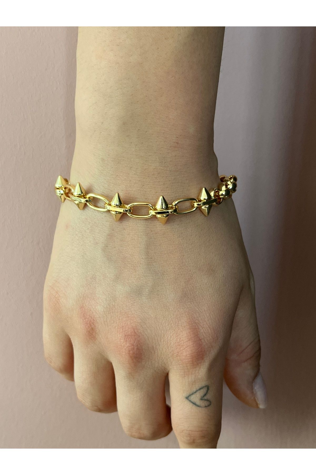 B&E SHİNE JEWERLY Kararmaz Çelik Zımba Detaylı Punk Tarz Bileklik