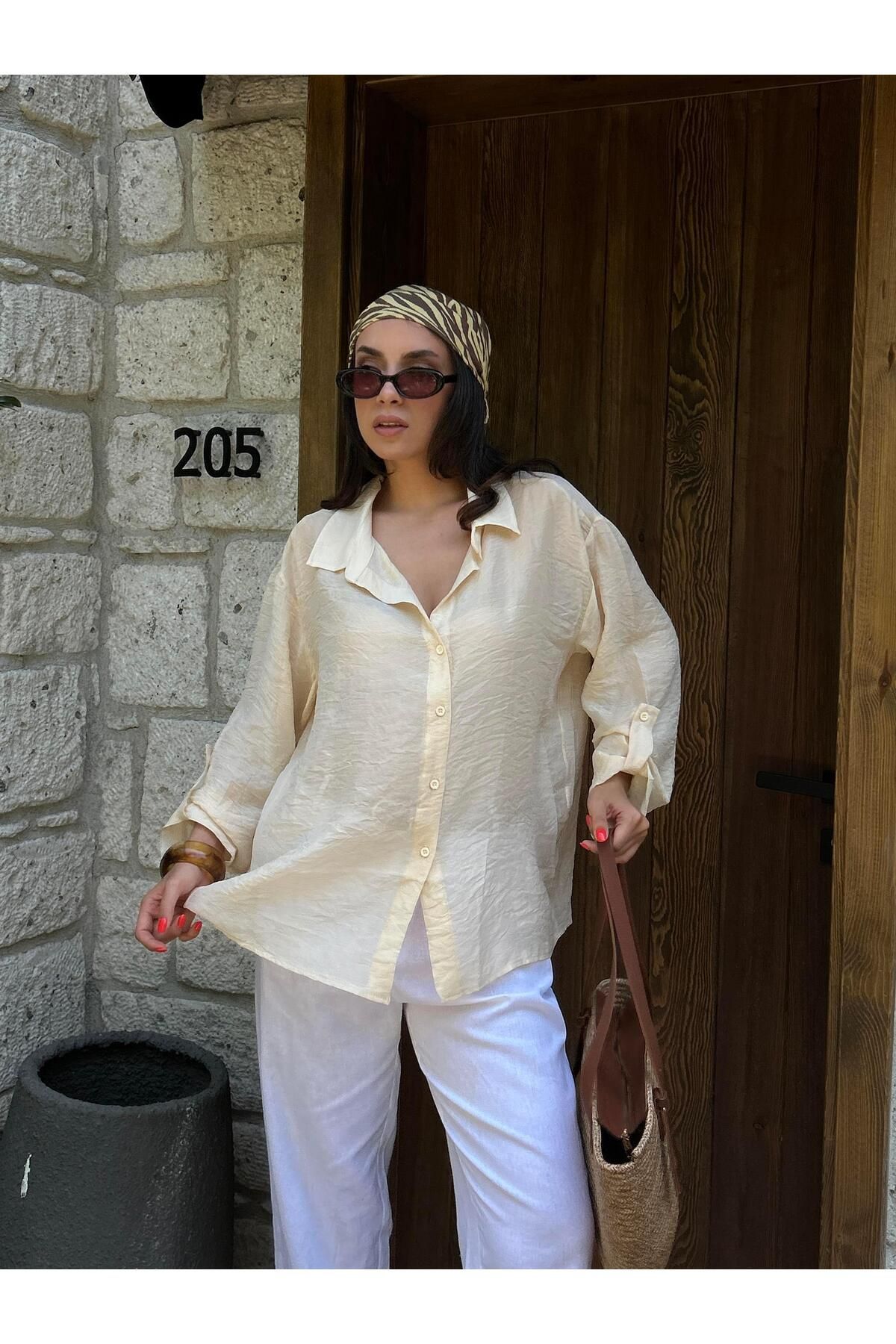 minaaise Kadın Sarı Viskon Kumaş Apoletli Transparan Oversize Gömlek 29240