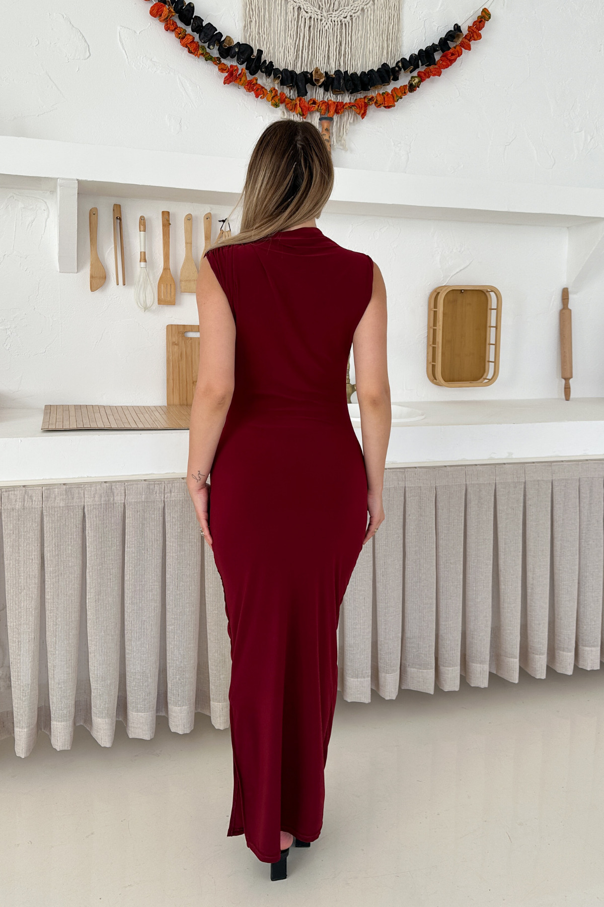 MİROR  Kadın Bordo Drapeli Maxi Boy Yırtmaçlı Elbise - Görsel 8