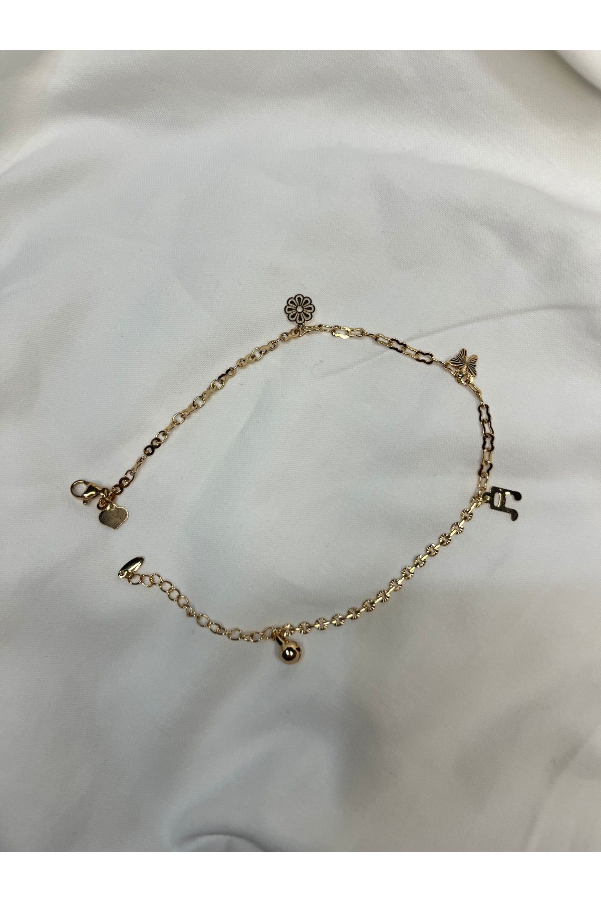 Fam&Co Jewelry Rose Gold Figür Detaylı Xuping Halhal – Zarif ve Ayarlanabilir Zincir Tasarım