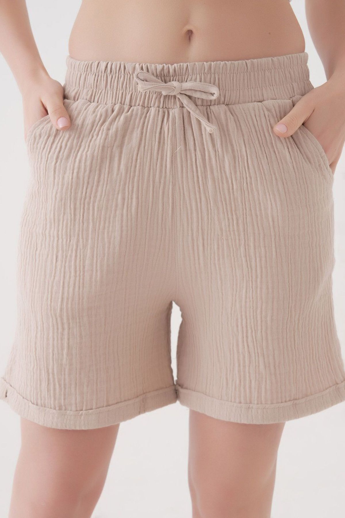 Ottawe Regular Fit Rahat Kesim İp Büzgülü ve Lastikli Belli Çift Cepli Casual Yumuşak Pamuklu Şort