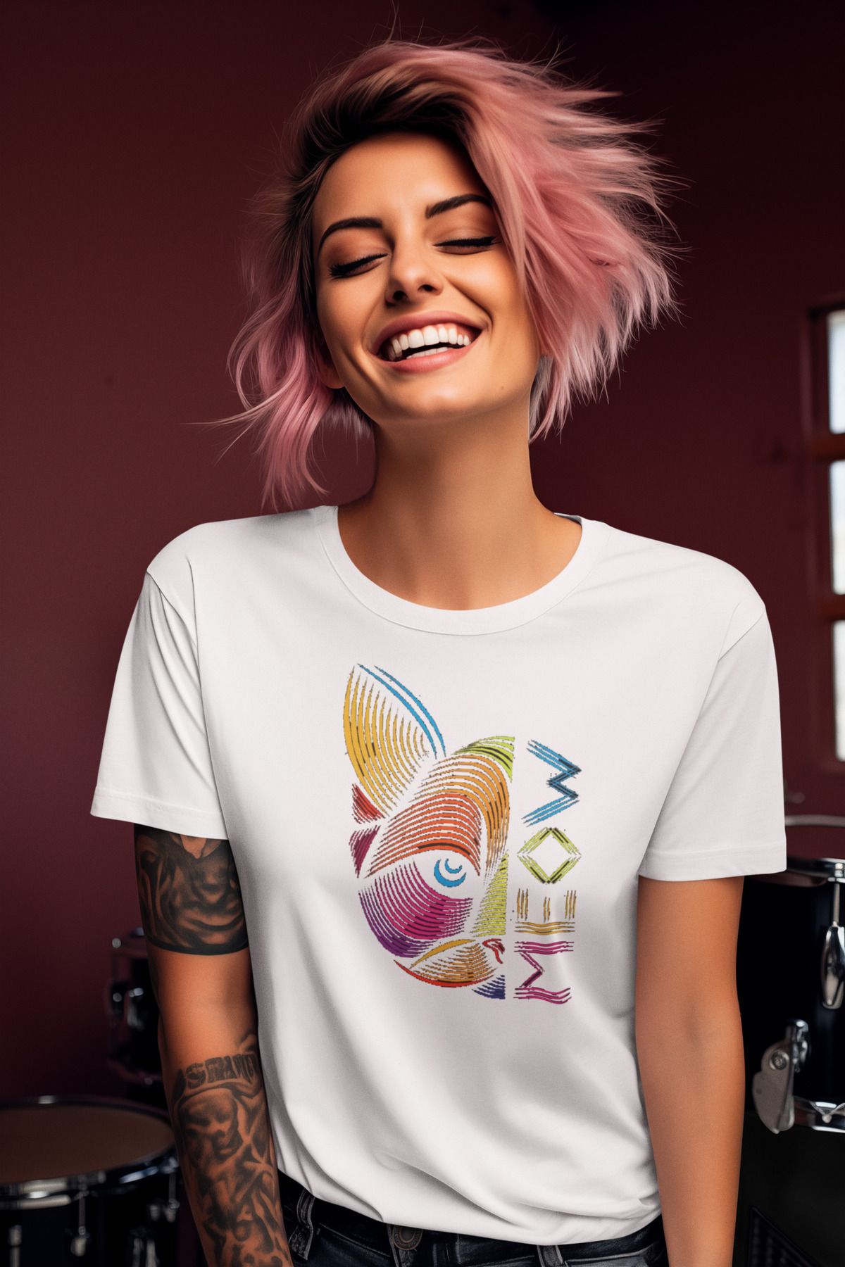 MAGORS STIL-X CAT MOM TEMALI MEOW KEDİ BASKILI BİSİKLET YAKA KADIN TSHIRT