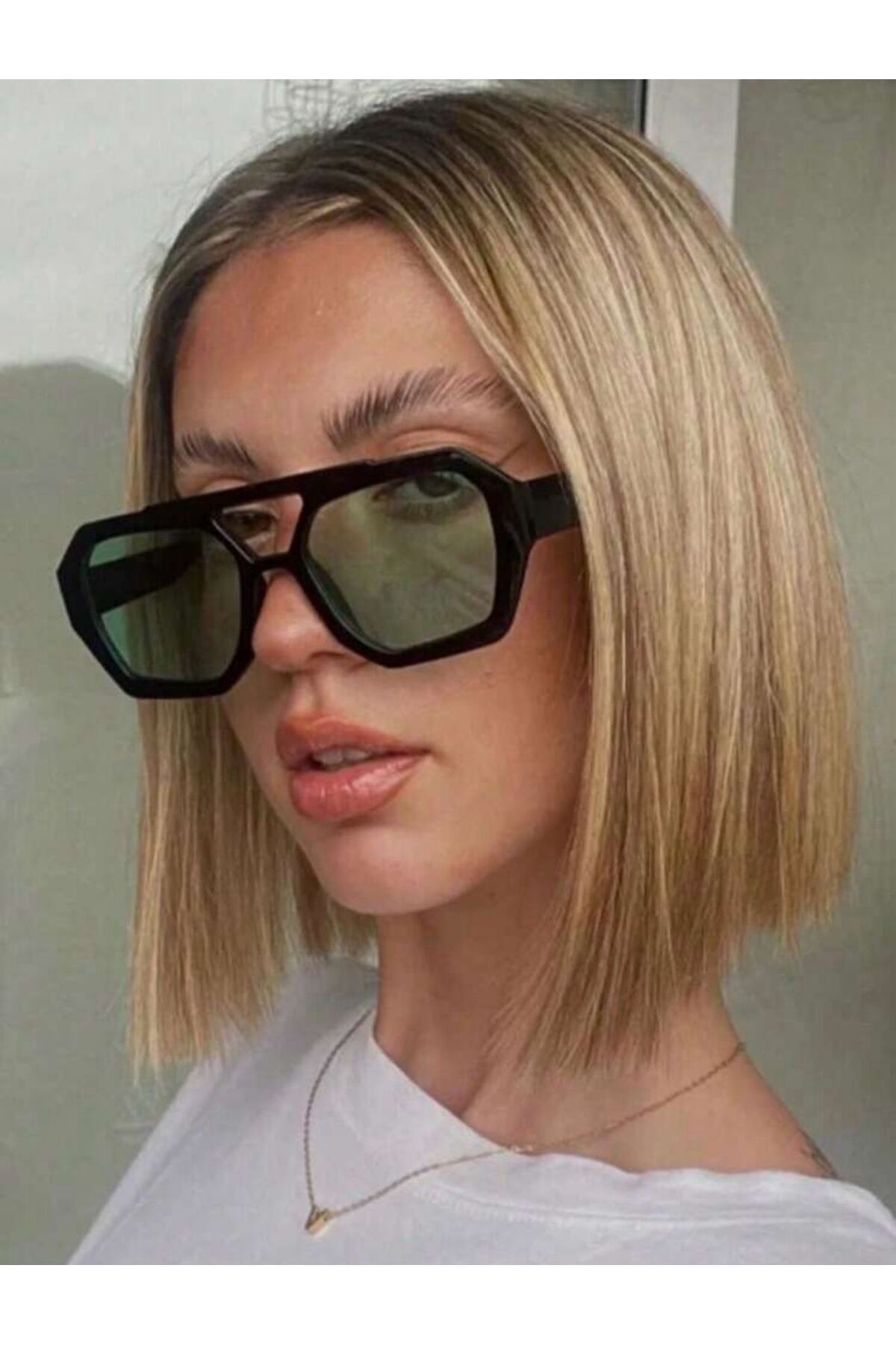 La sauvagine Oversize Geometrik Siyah Kadın Güneş Gözlüğü – Yeşil Camlı