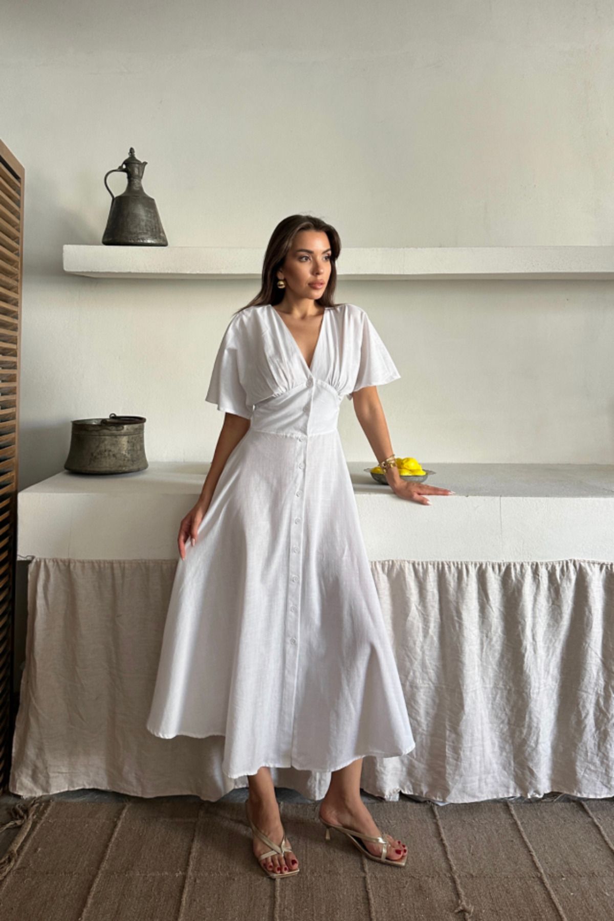 velmorafashion KETEN V YAKA ÖNDEN DÜĞMELİ ELBİSE - Beyaz