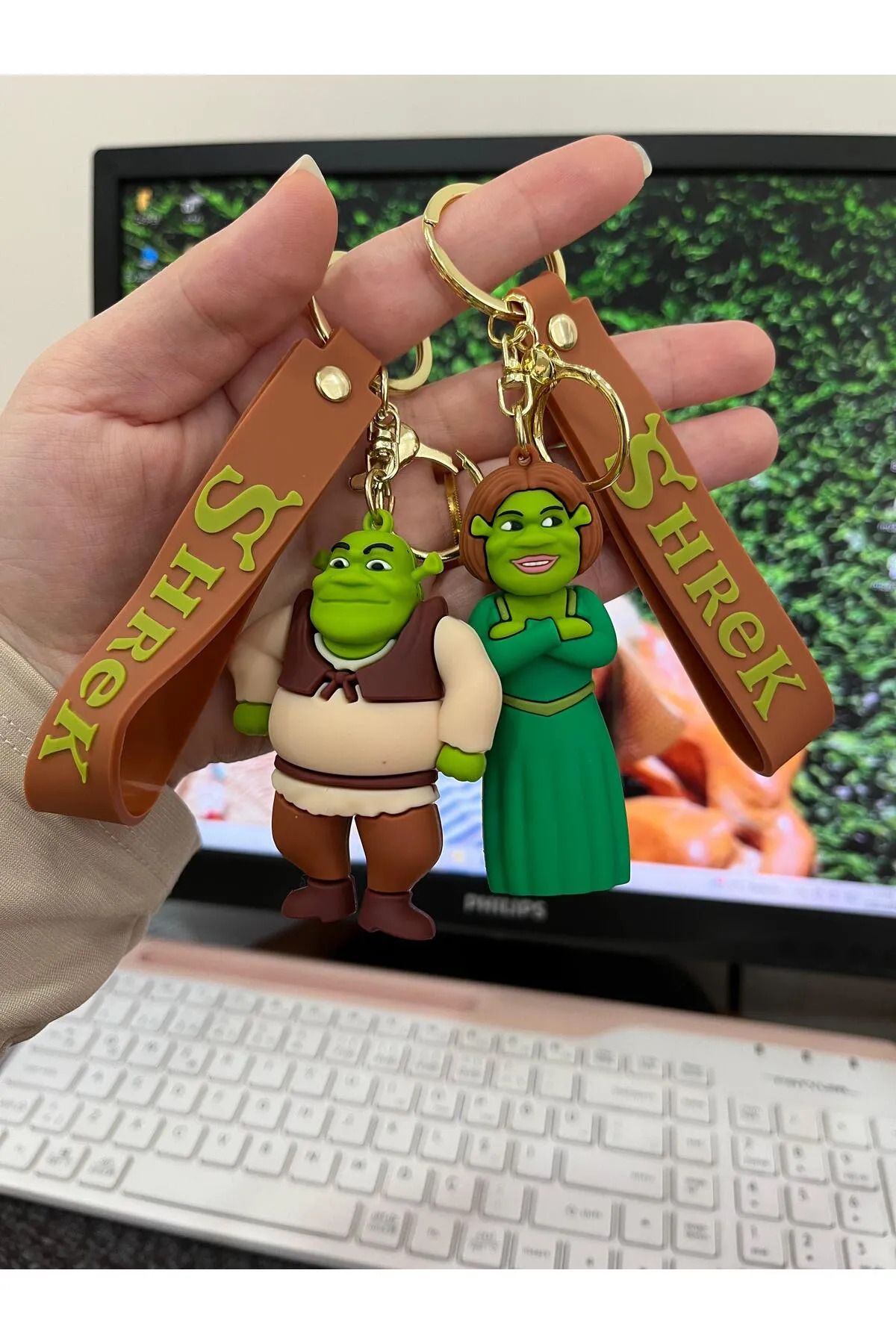 TAYEM 2'li Shrek Prenses Fiona Lüks Büyük Boy Silikonlu 3D Şrek Fiyona Anahtarlık ve Çanta Süsü, Aksesuarı
