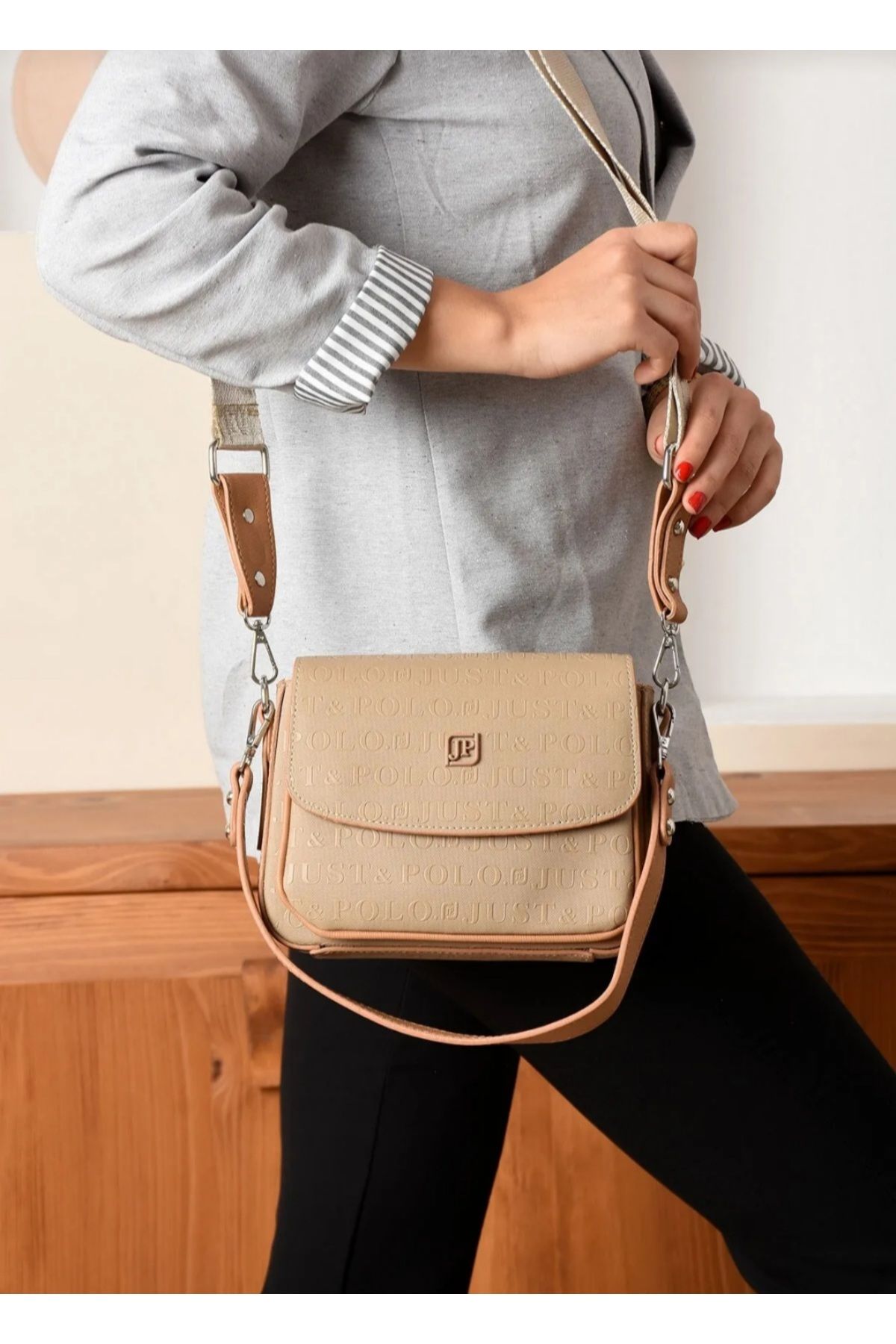 çkn sedat çakan çanta & fular & aksesuar 3 compartment lid model women shoulder bag