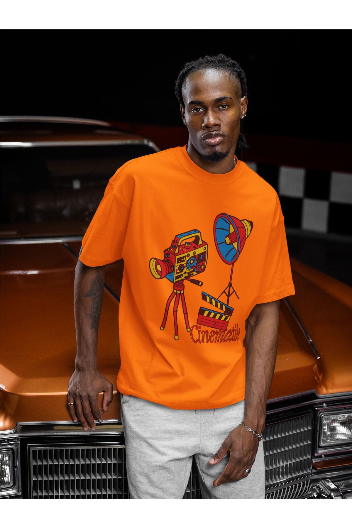 Uniquetex NUBEN / SİNFE-08 - Oversize Unisex Sinematik Baskılı Turuncu Bisiklet Yaka T-shirt (Tasarım Tişört)