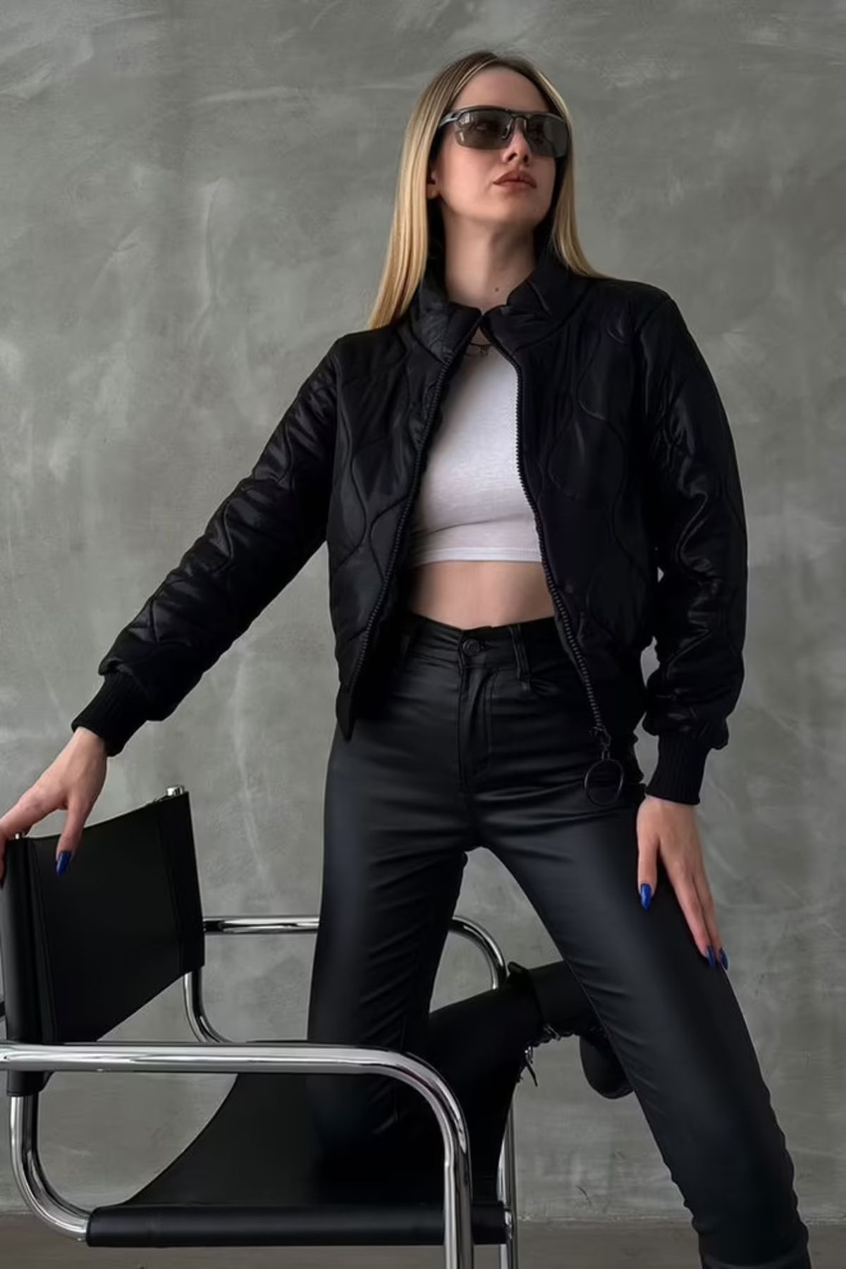 Bare & Bold Parlak Kapitone Mont