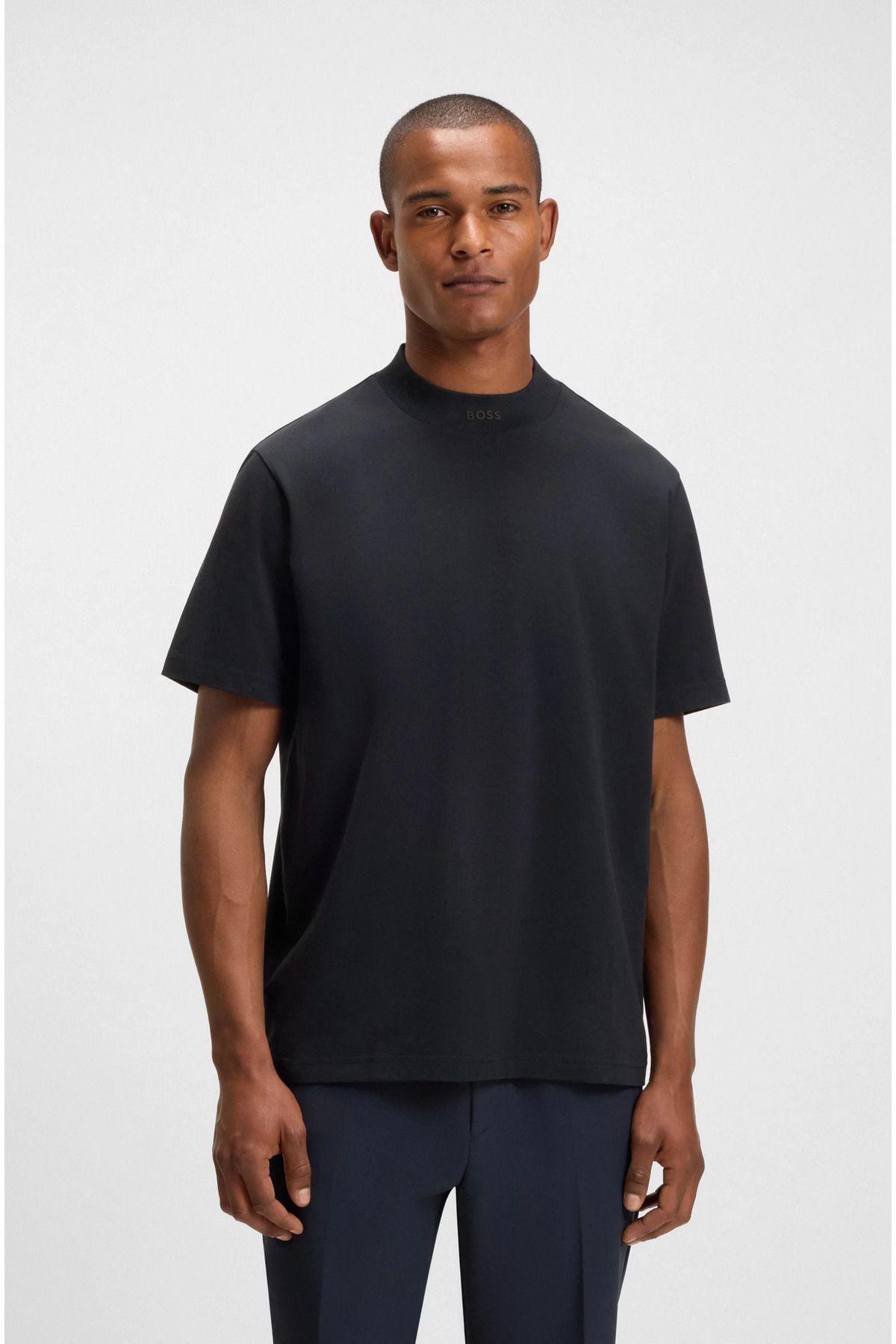BOSS Erkek Rahat Kalıp Esnek Pamuklu Yakası Logo Desenli Kısa Kollu Lacivert T-Shirt 50551139-402