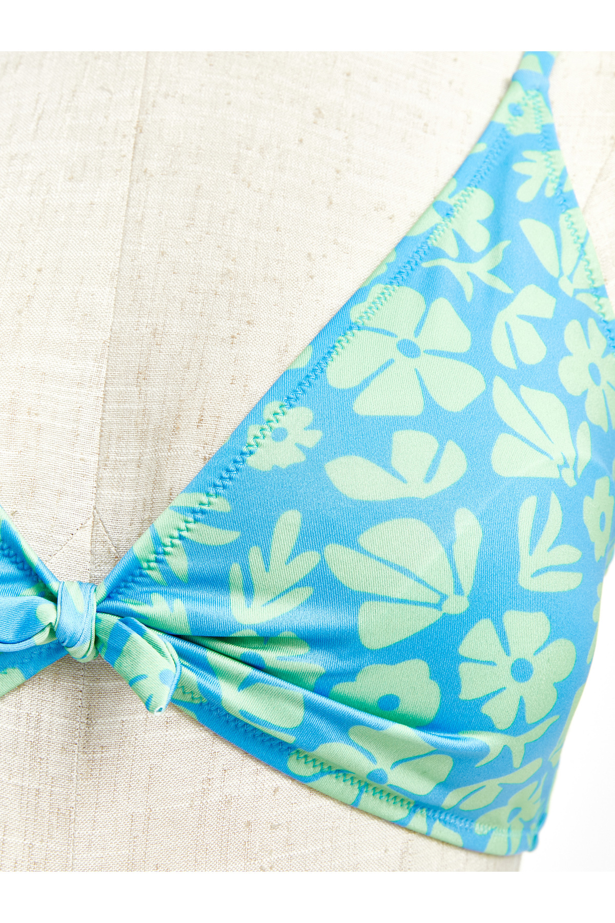 LC Waikiki-Schnell trocknender Bikini für Mädchen 4
