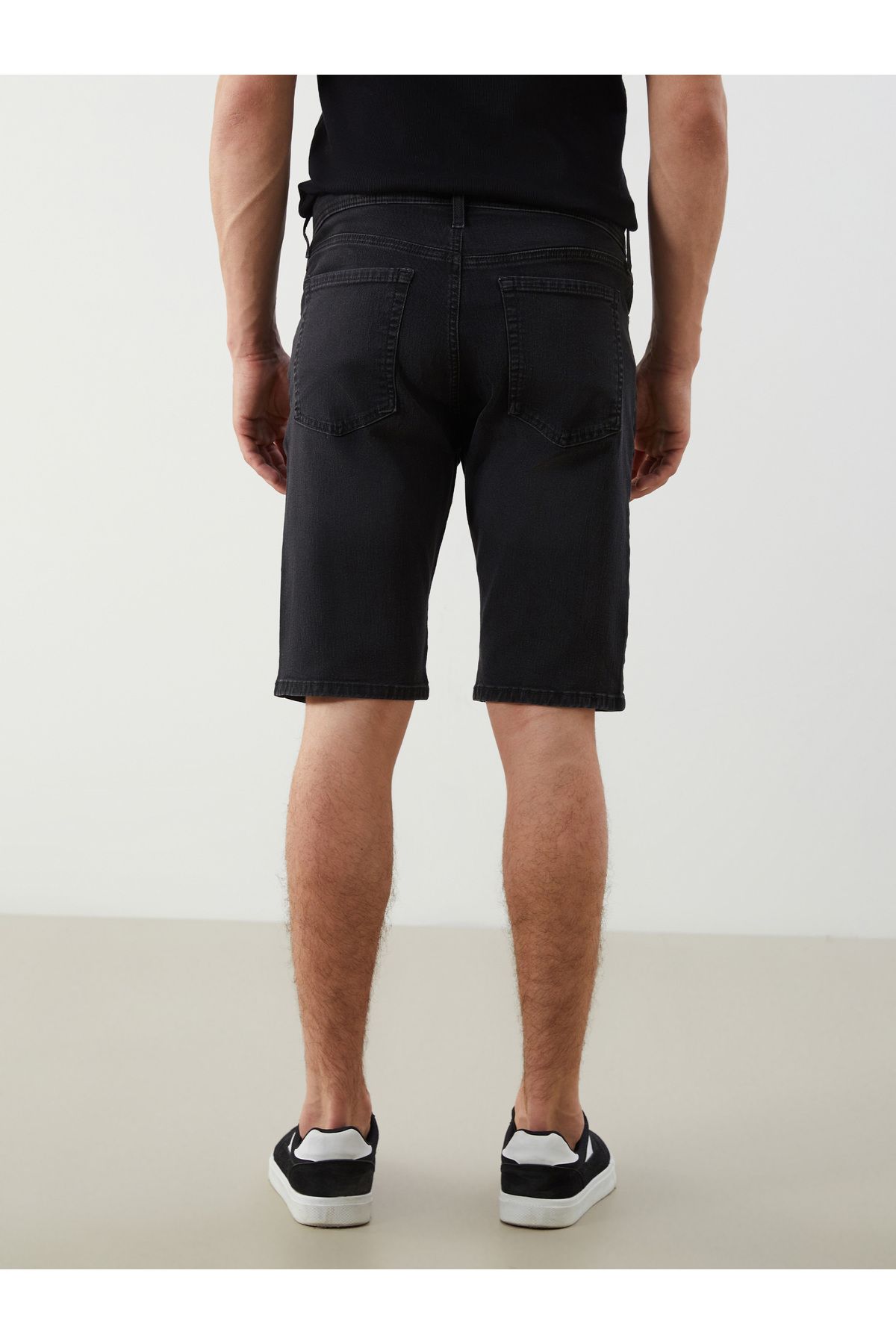 LC Waikiki-Pantaloni scurți de jeans pentru bărbați, cu ajustare standard 4