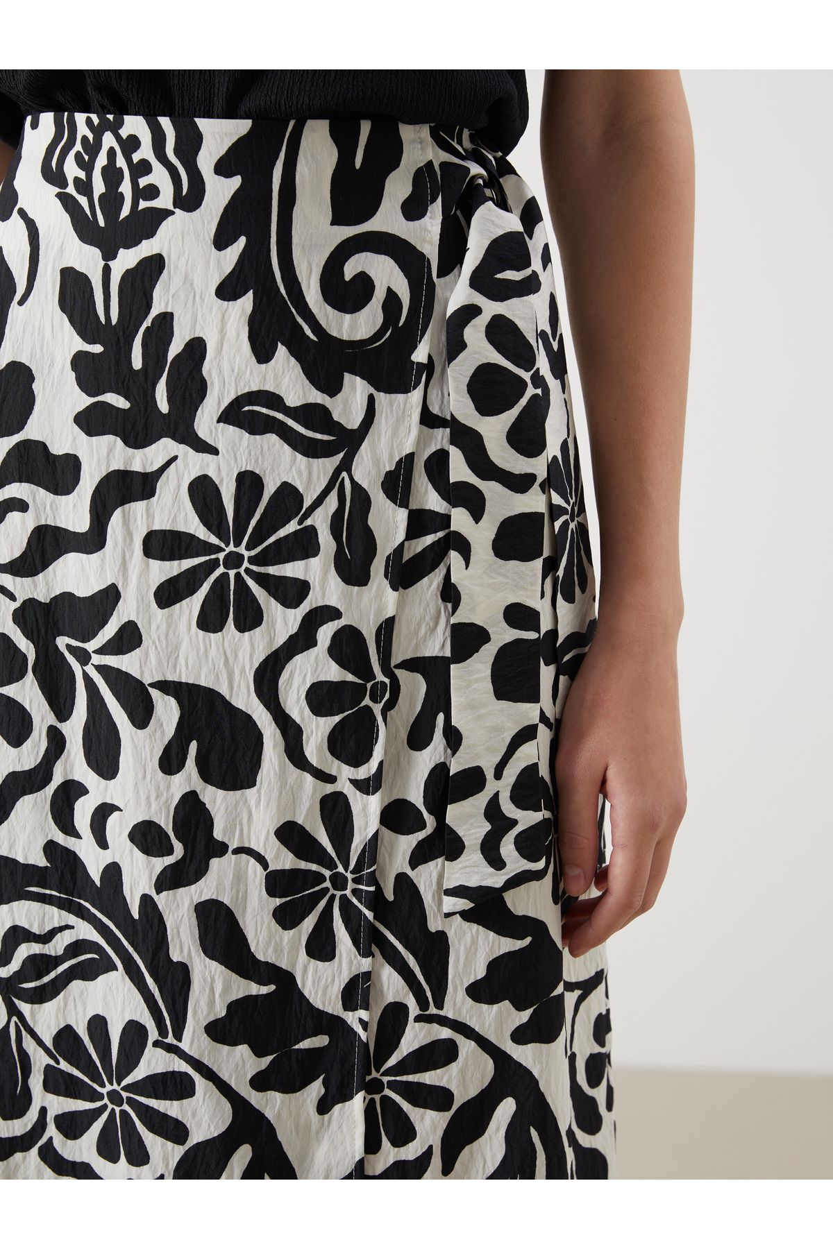 LC Waikiki-Patterned Skirt with Elastic Waist 7