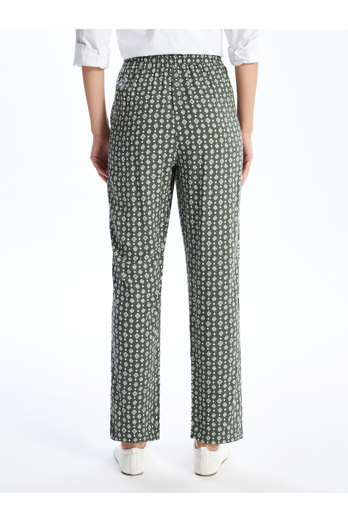 LC Waikiki-Comfortable Fit Patterned Maternity Pants with Elastic Waist 4