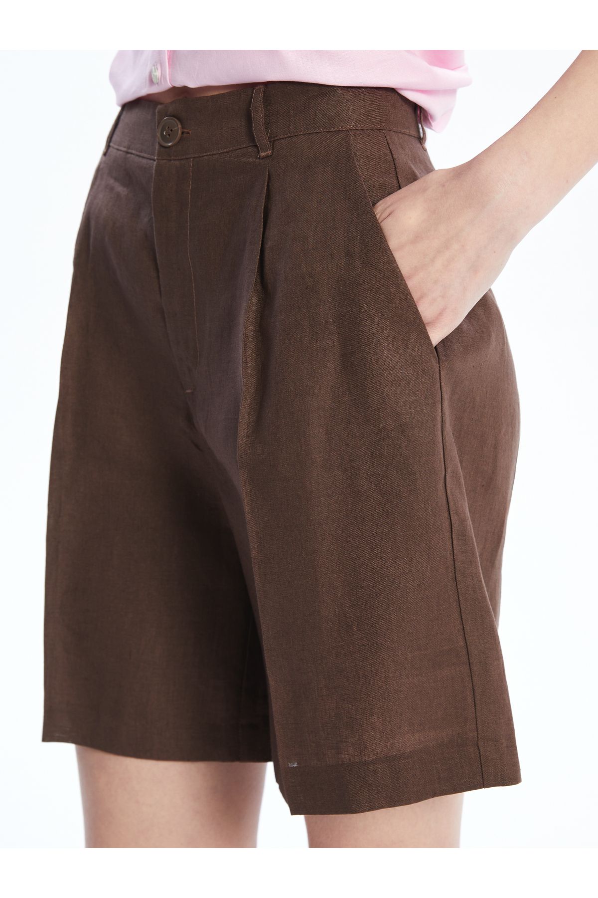 LC Waikiki-Damen-Shorts aus Leinen mit lockerer Passform 3