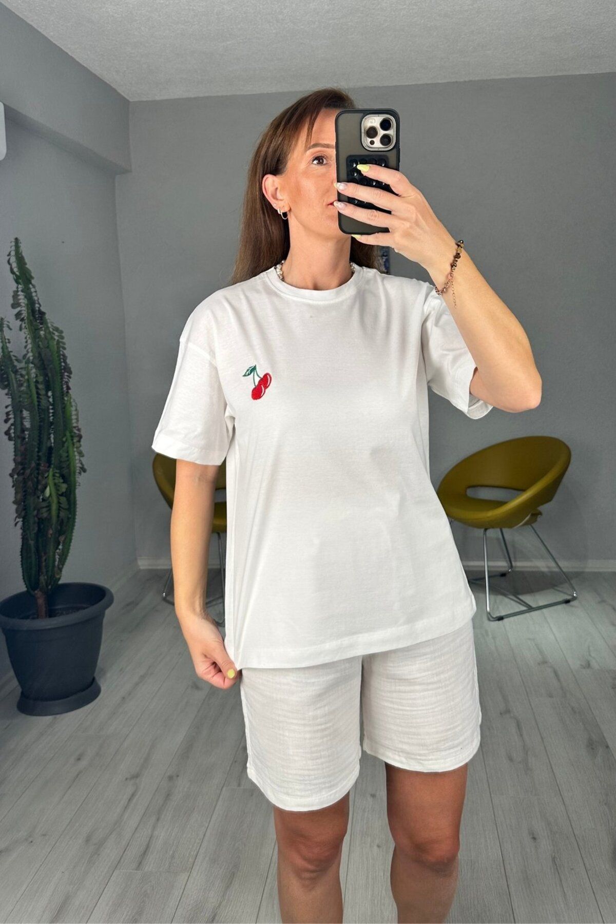 lady special Kiraz Baskılı Tişört