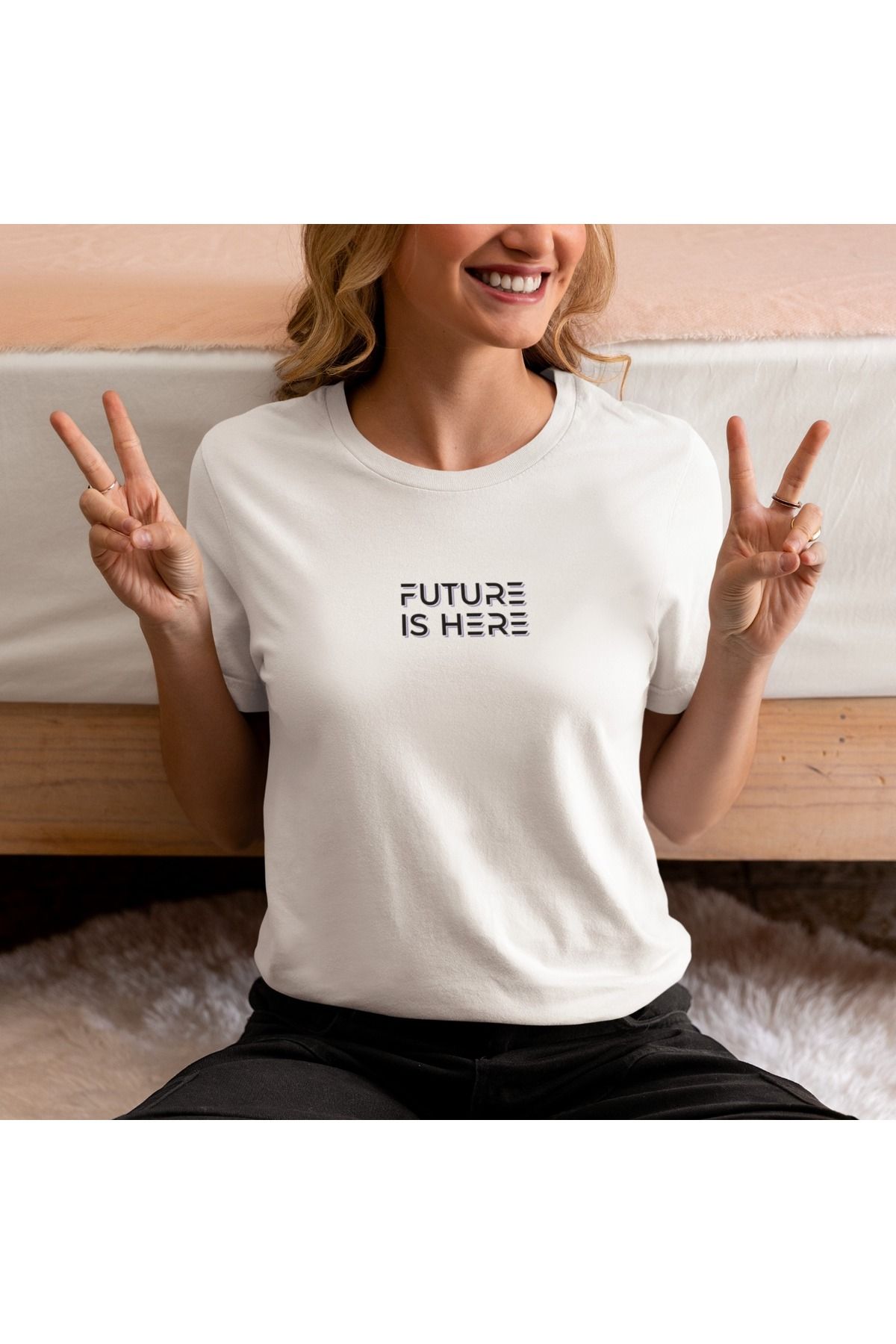 ArtYus Unisex Erkek/Kadın Future Is Here Renkli Baskılı Oversize %100 Pamuklu T-Shirt
