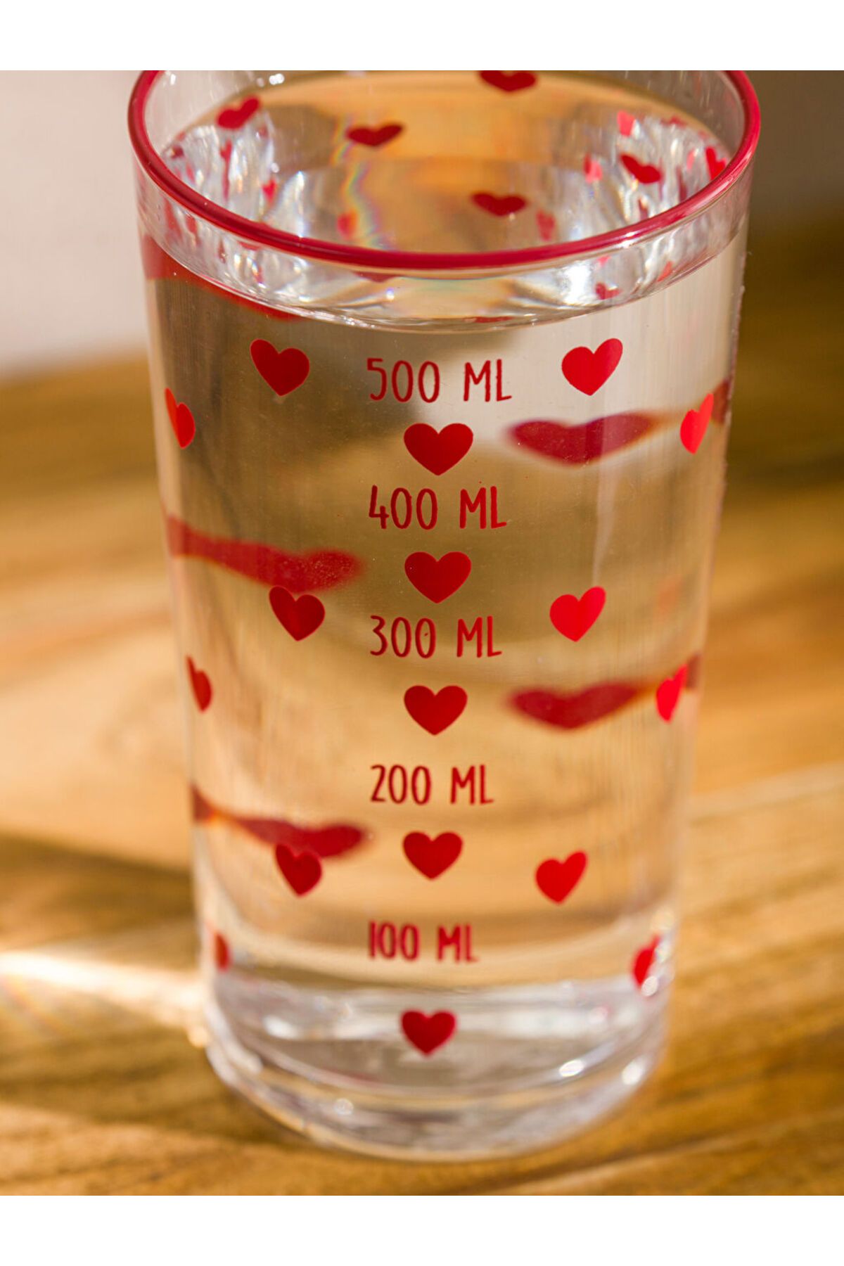 LC Waikiki-Sparkling Selections from Shining Store |   Red Heart Printed Glass Cup 570 ml 4