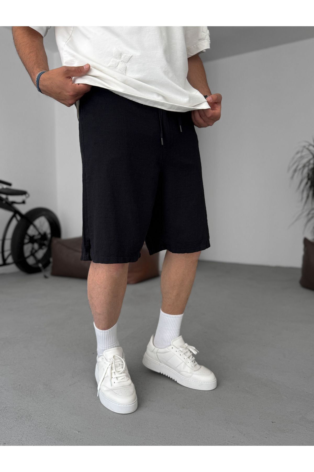 BYBASICMAN-Black Basic Textured Shorts G-5433/15 3