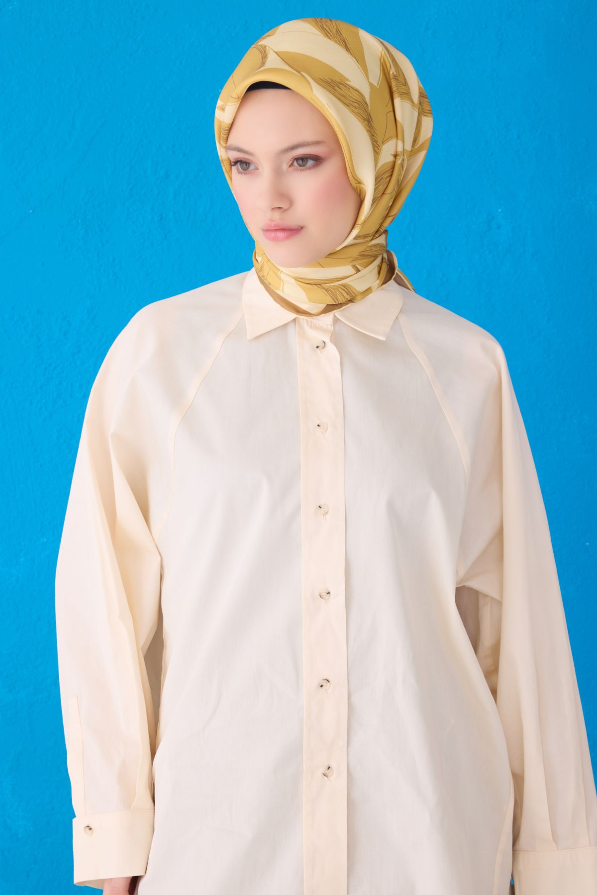 Belli Twill İpek Eşarp 4123D Yaprak Desen Buğday Sarısı-Krem-35