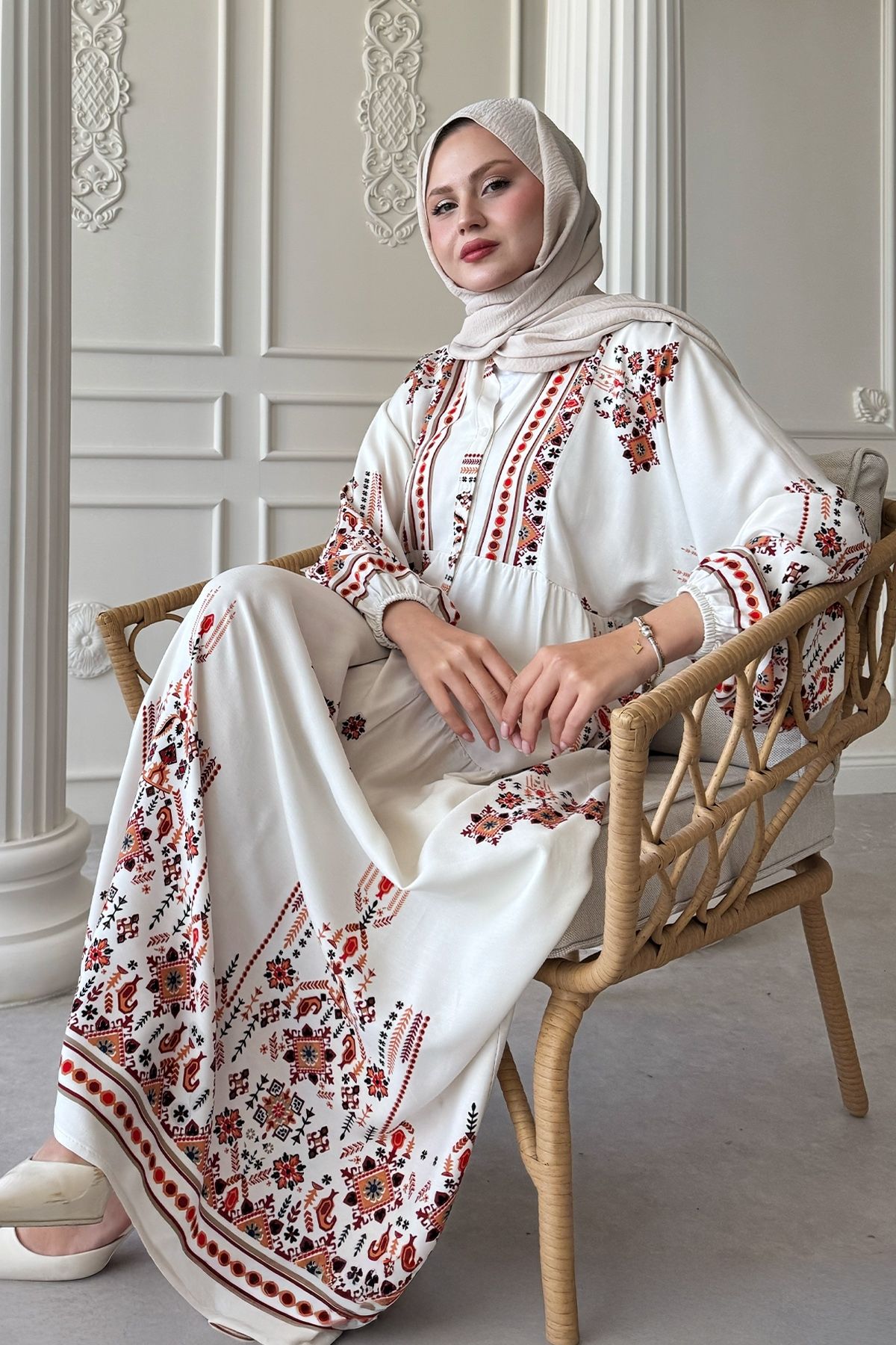 InStyle Motif İşlemeli Kırmızı Viskon Elbise