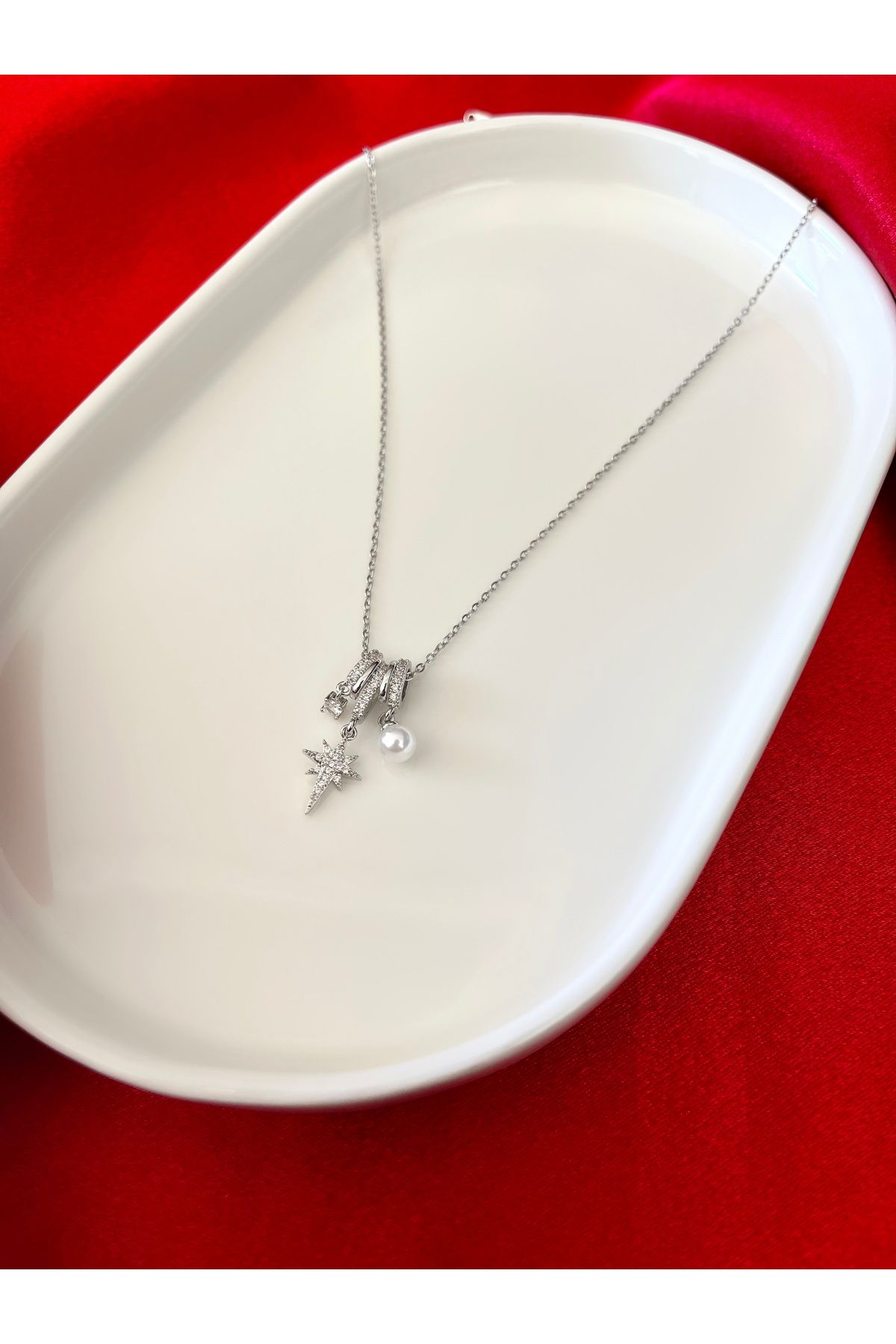Butik Kuzey Yıldızı Silver Çelik Kolye