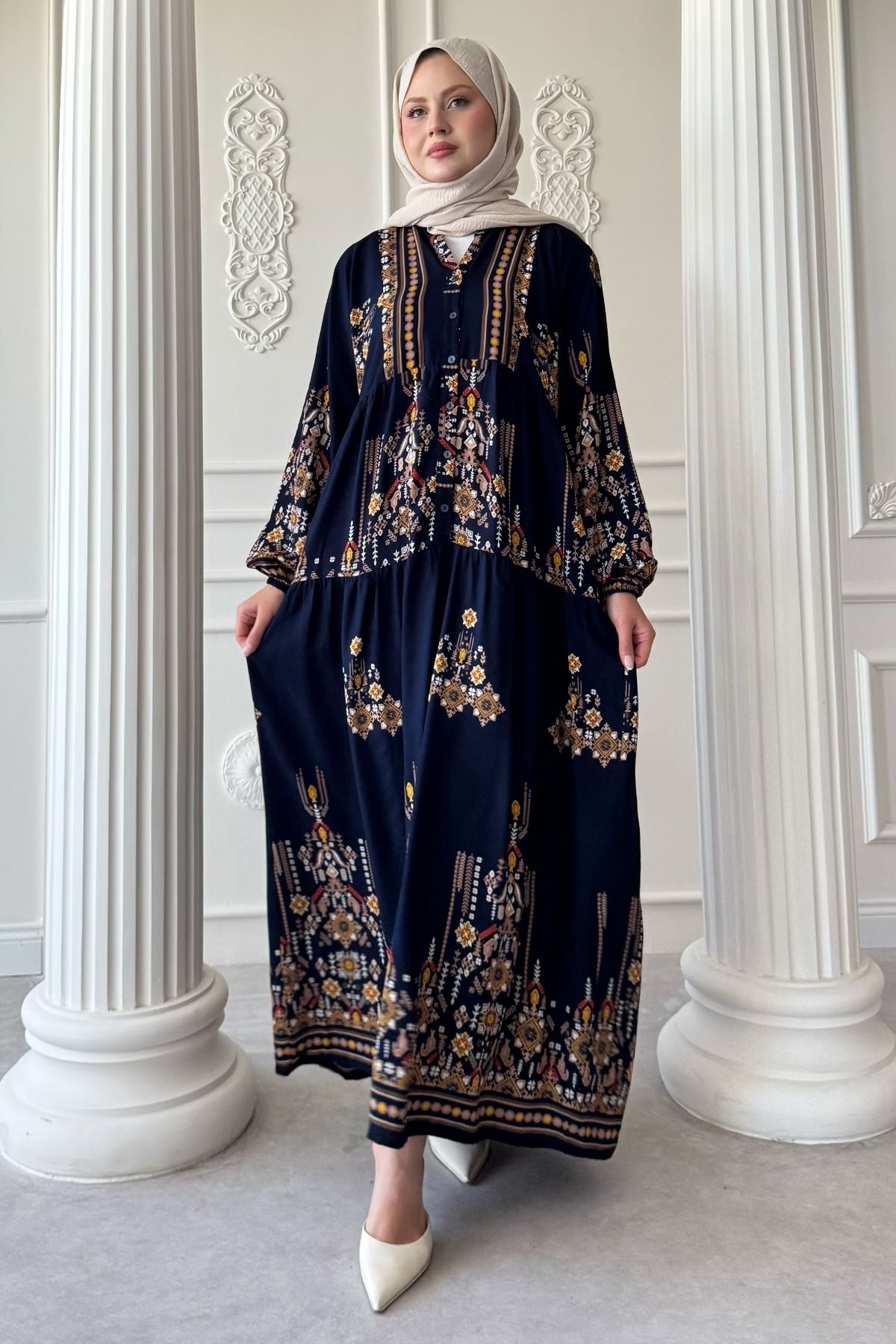 InStyle Motif İşlemeli Lacivert Viskon Elbise