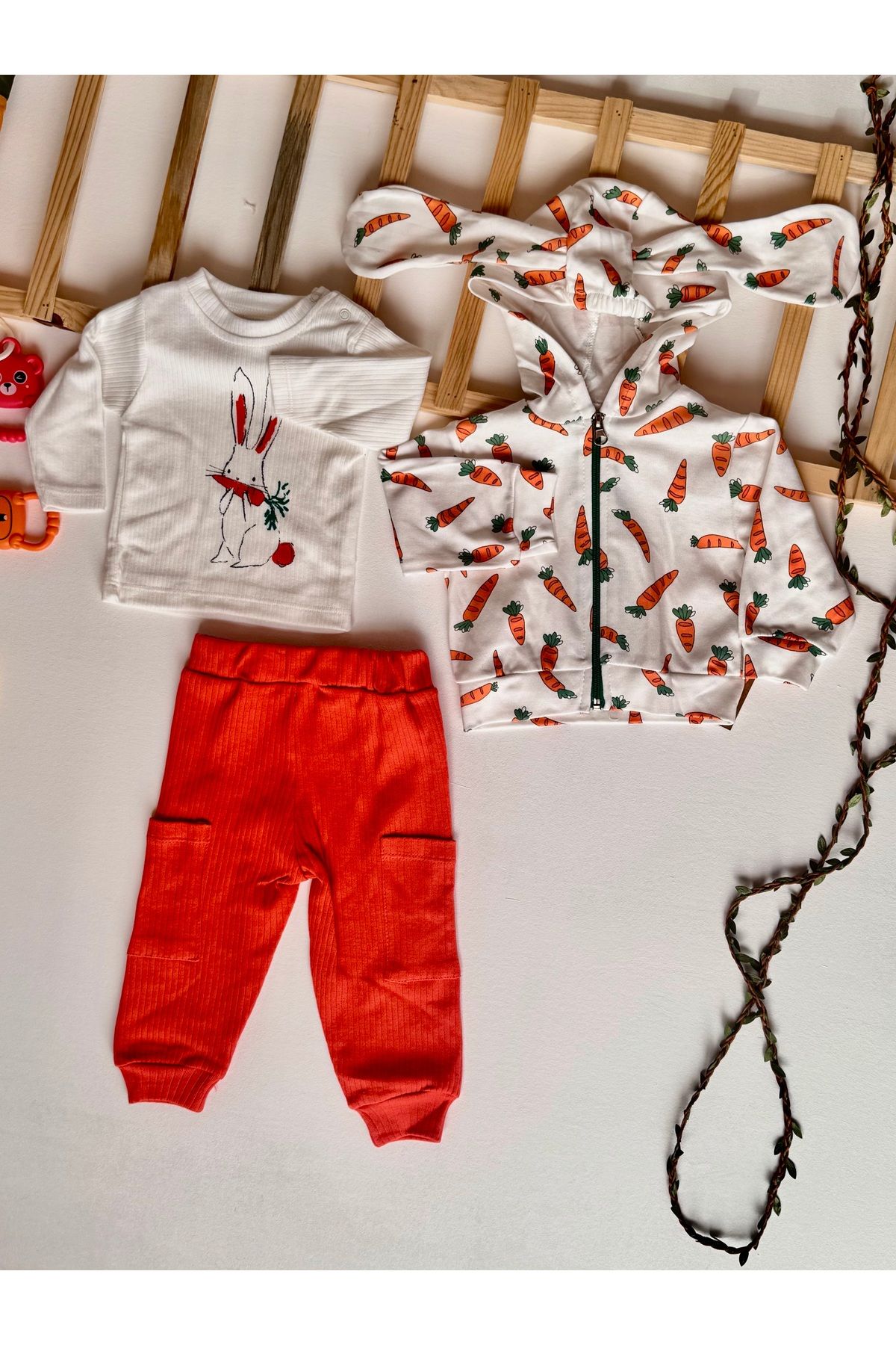 KapsülBebek %100 organik pamuk 3’lü mevsimlik unisex bebek pijama takımı – hırka, üst, alt takım seti