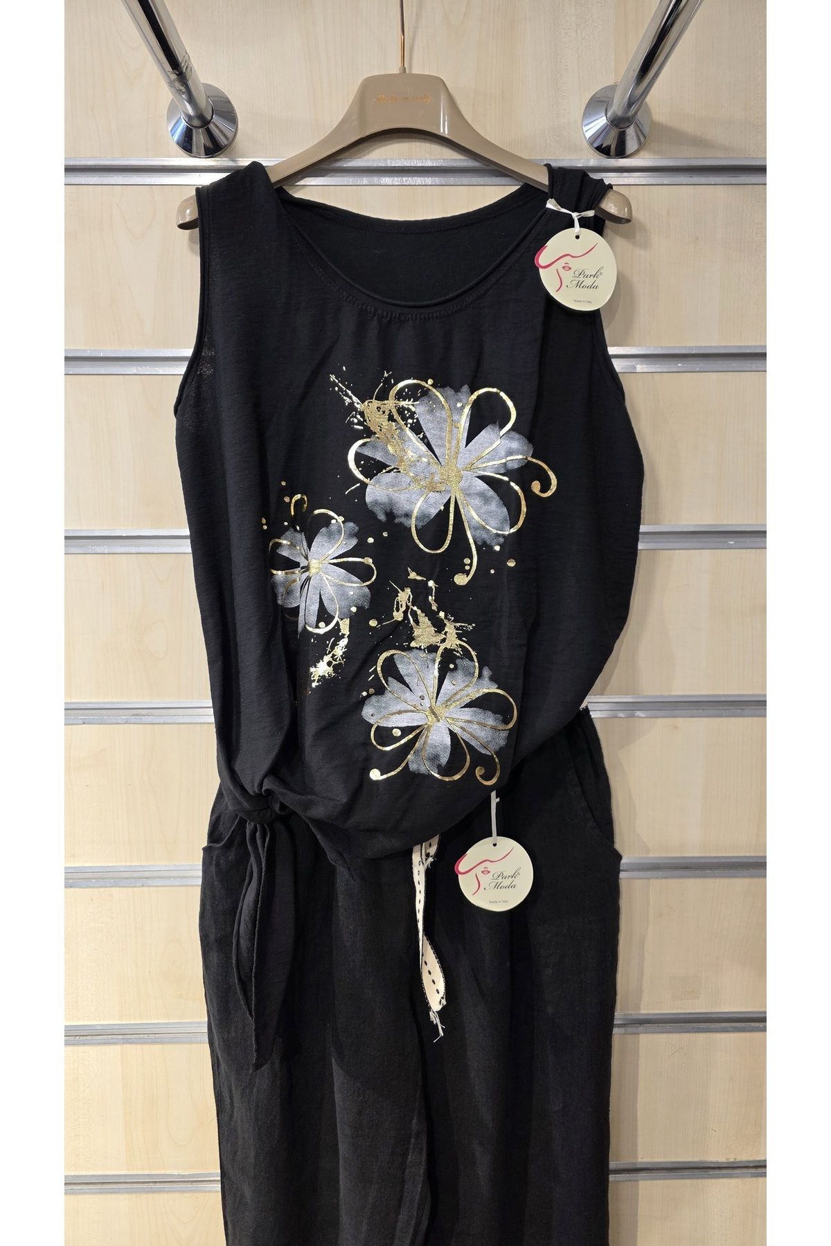 Park Moda İtalyan Bluz Sıfır Kol Bağlamalı Çiçek Desen