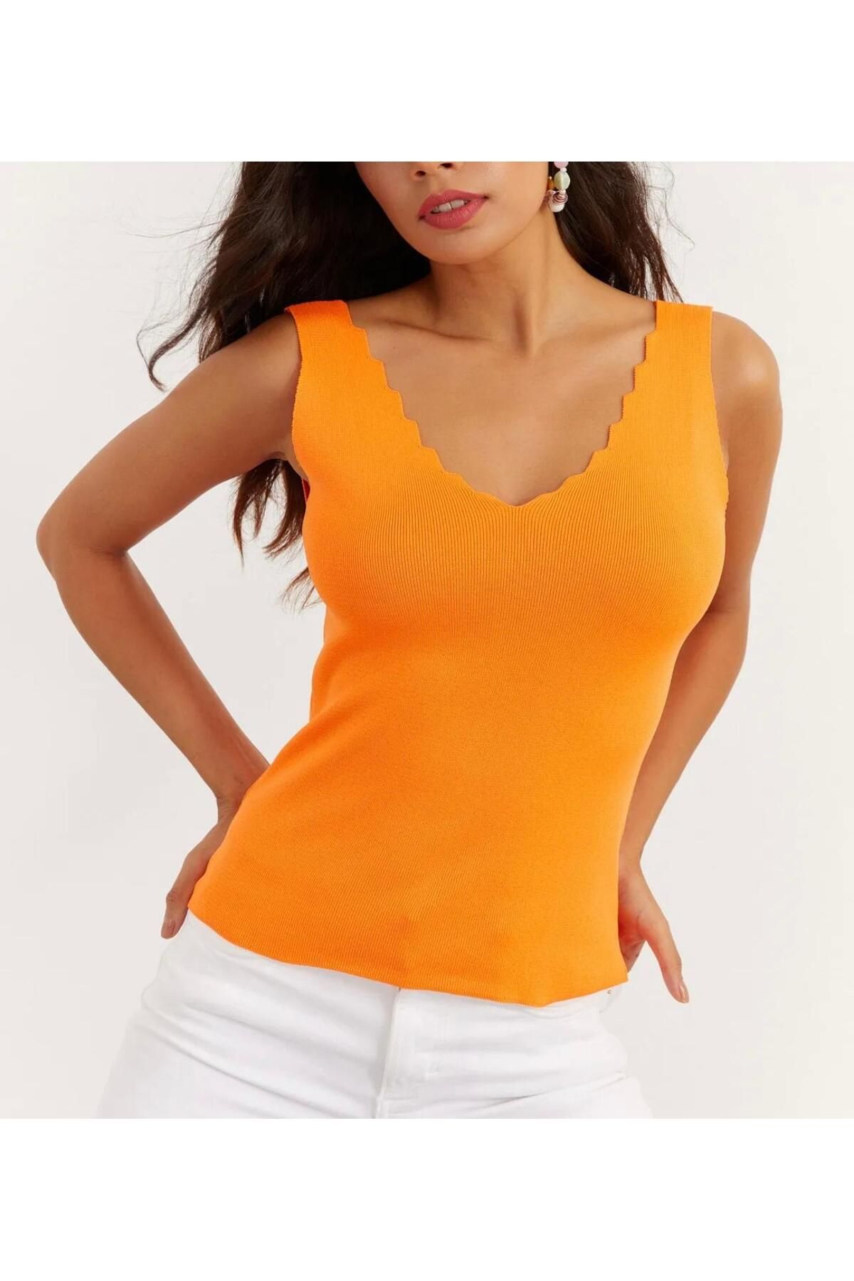 Butik merdiven yaka yazlık triko bluz