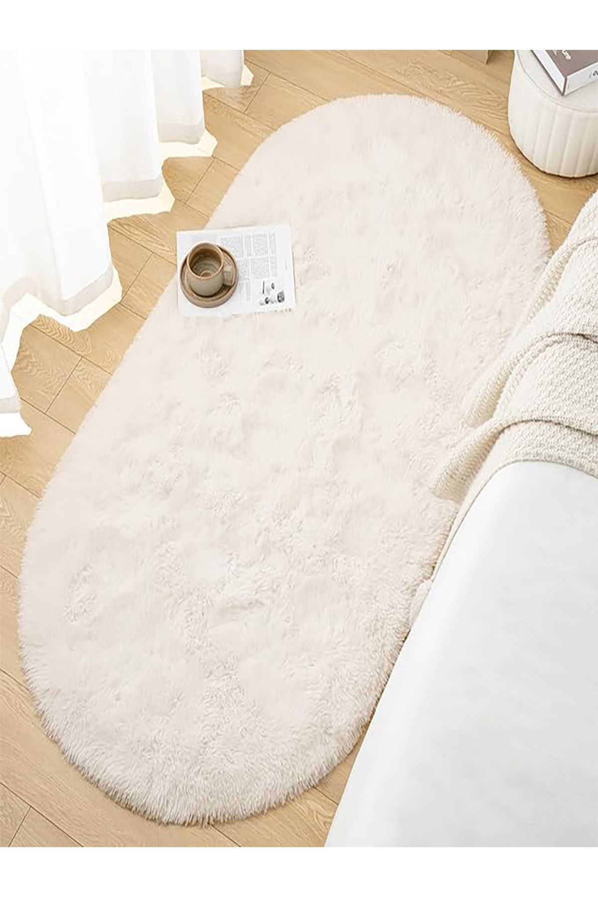NARVEN HOME Krem Oval Post Halı Yumuşak Peluş Kaymaz Dot Taban Yolluk Antibakteriyel Makinada Yıkanabilir