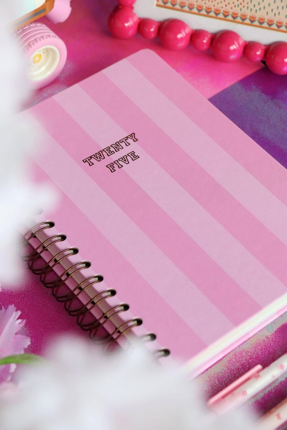 Mena Rise BlackShop Journals Spiralli Sert Kapak 2025 Günlük Ajanda A5 1064272
