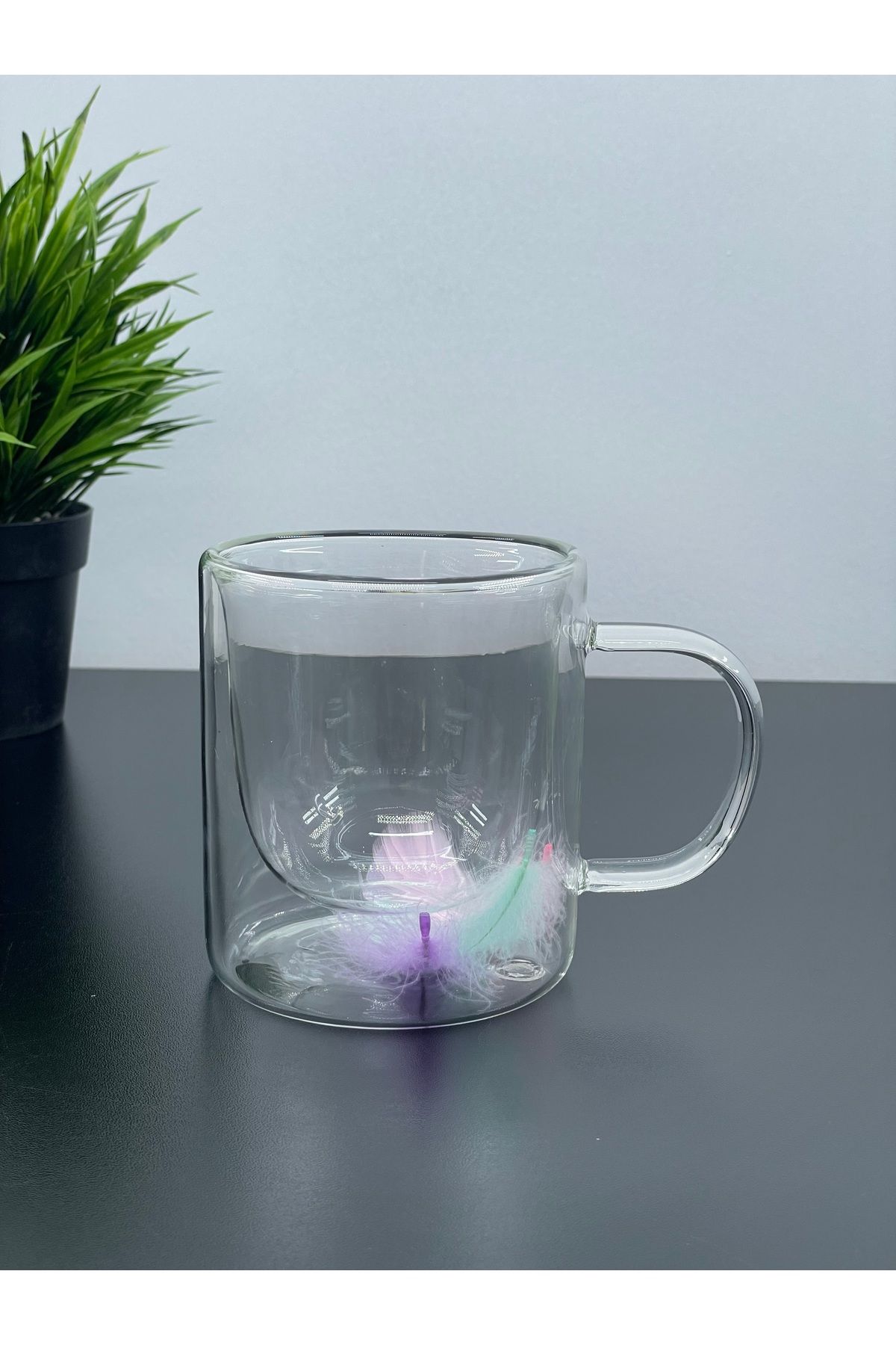 YzHome Tekli Çift Cidarlı Cam Kulplu Tüylü Kupa Bardak 300 ml