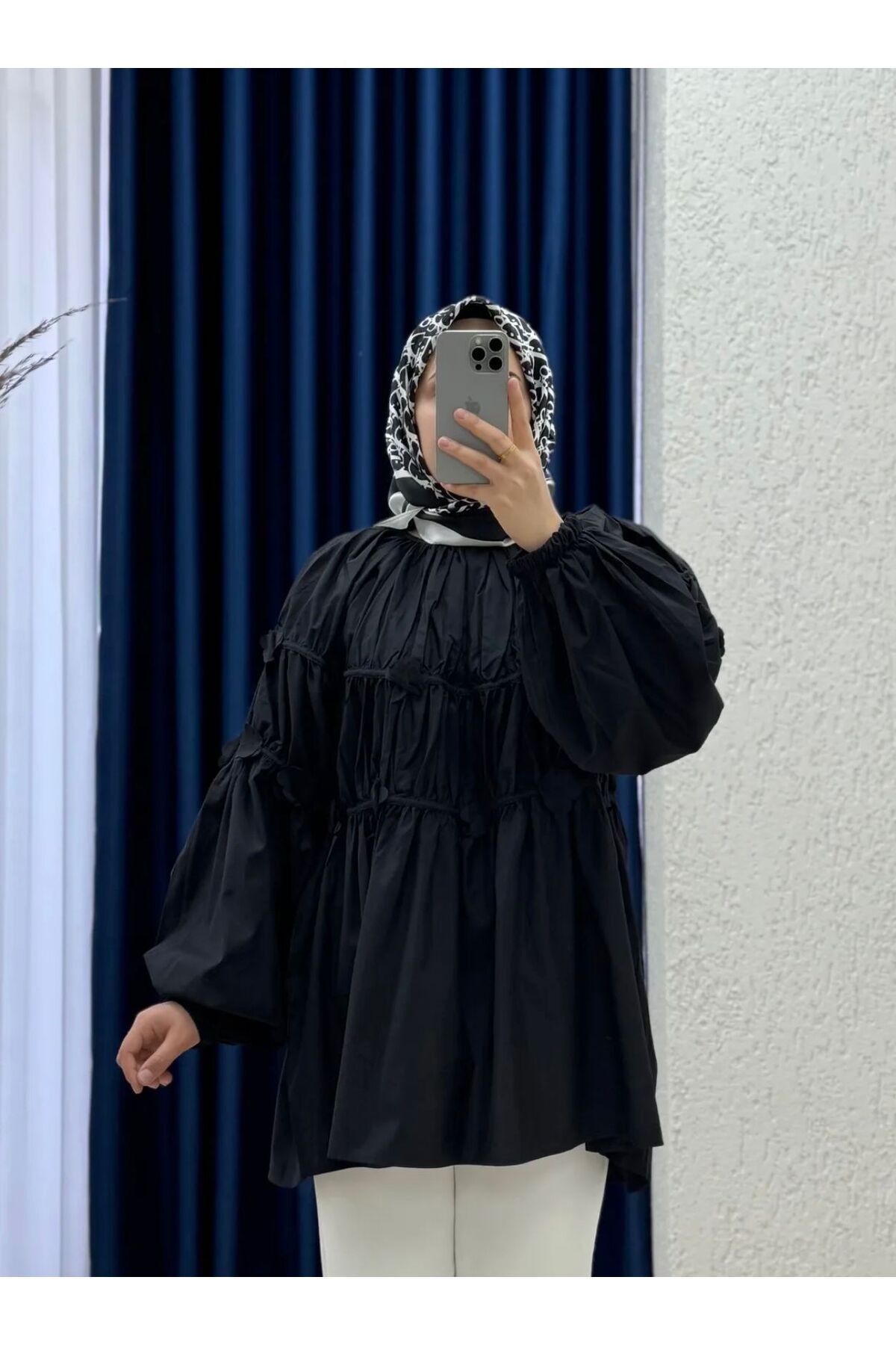 YS BUTİK ÇİÇEK DETAYLI GÖMLEK
