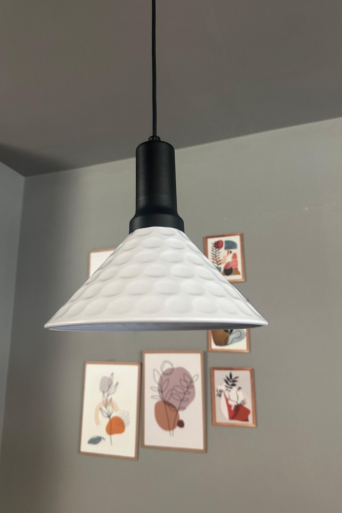 Bamyum Rumy Beyaz Tekli Avize Siyah Fener Başlık Sarkıt Ofis Showroom Salon Mutfak Avizeleri