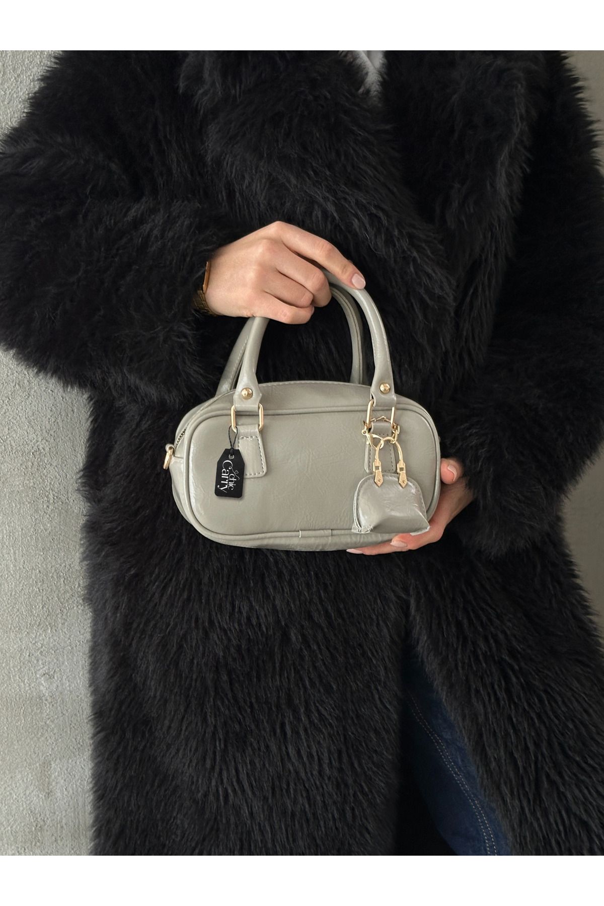 ChicCarry Tonnie Model Charm Hediyeli Kadın El Ve Omuz Çantası