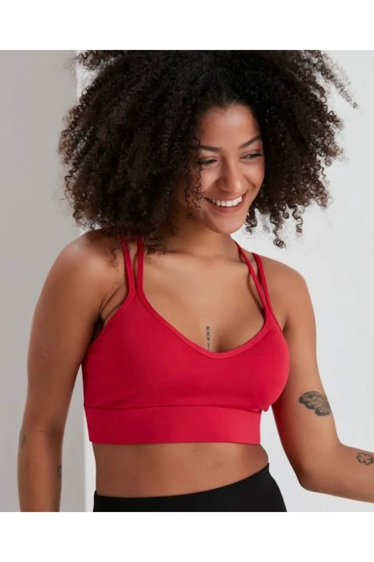 Leila SIRT ÇAPRAZ ASKILI CROP BLUZ